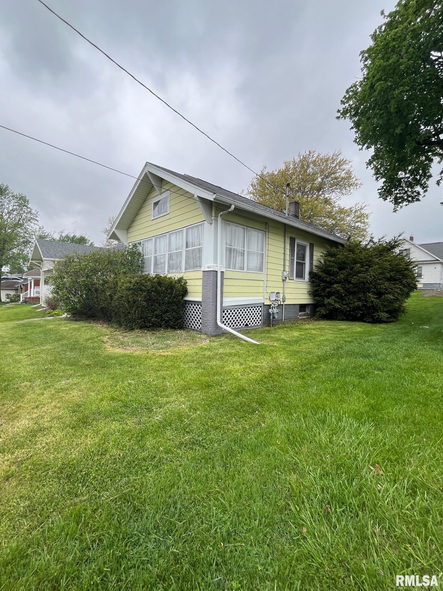 518 E Division Street, Kewanee, Illinois image 5