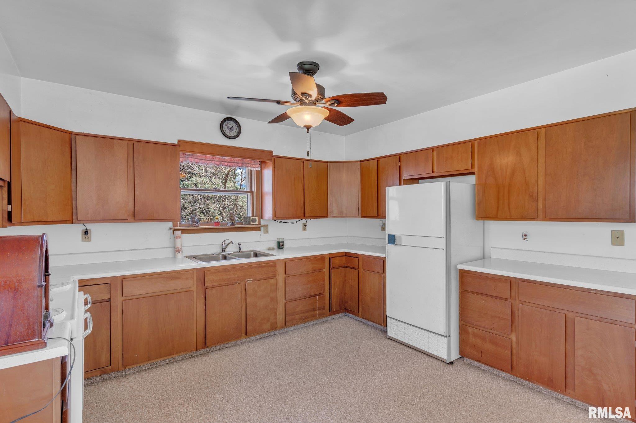 1370 120th Avenue, Joy, Illinois image 8