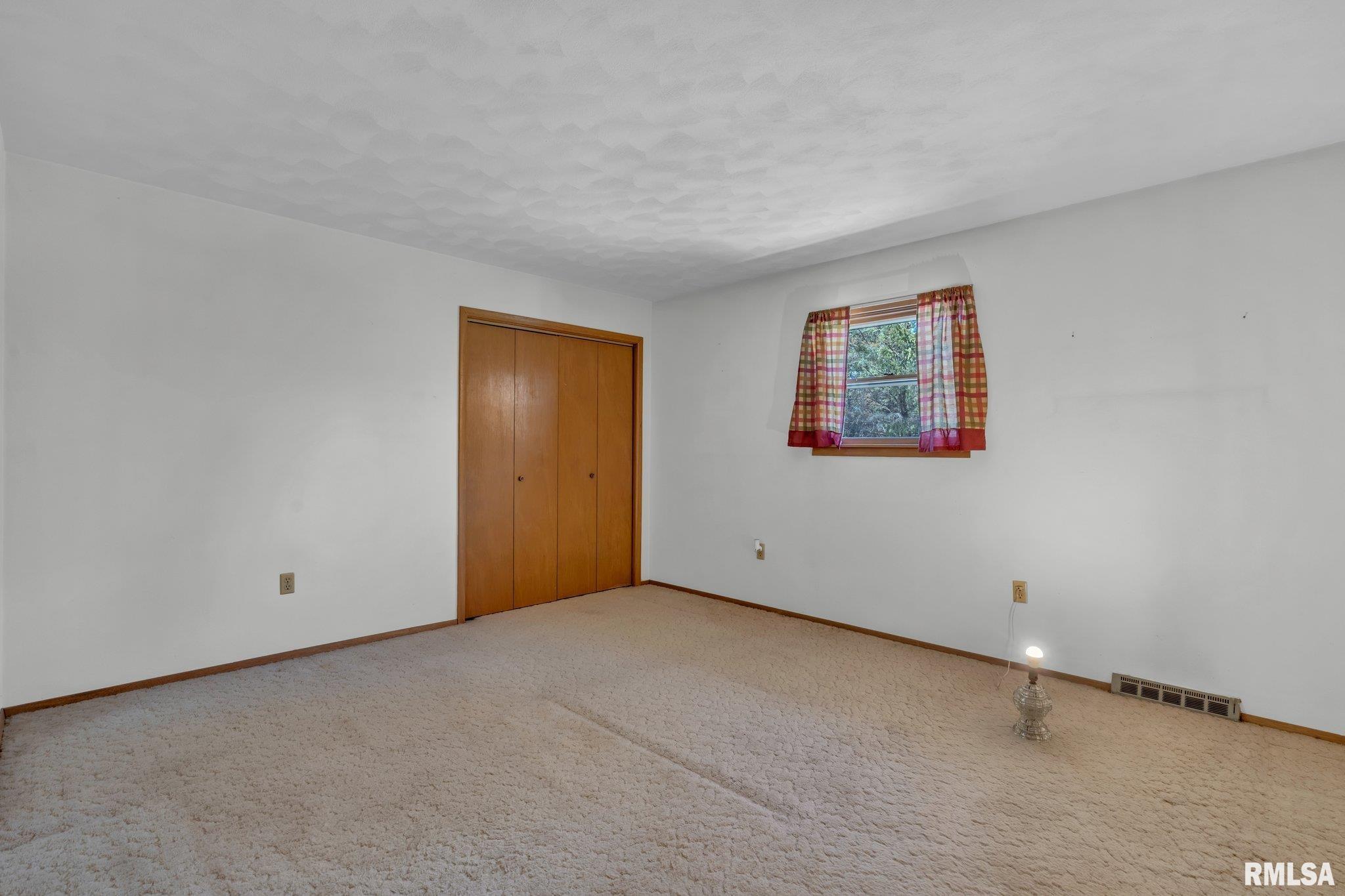 1370 120th Avenue, Joy, Illinois image 12