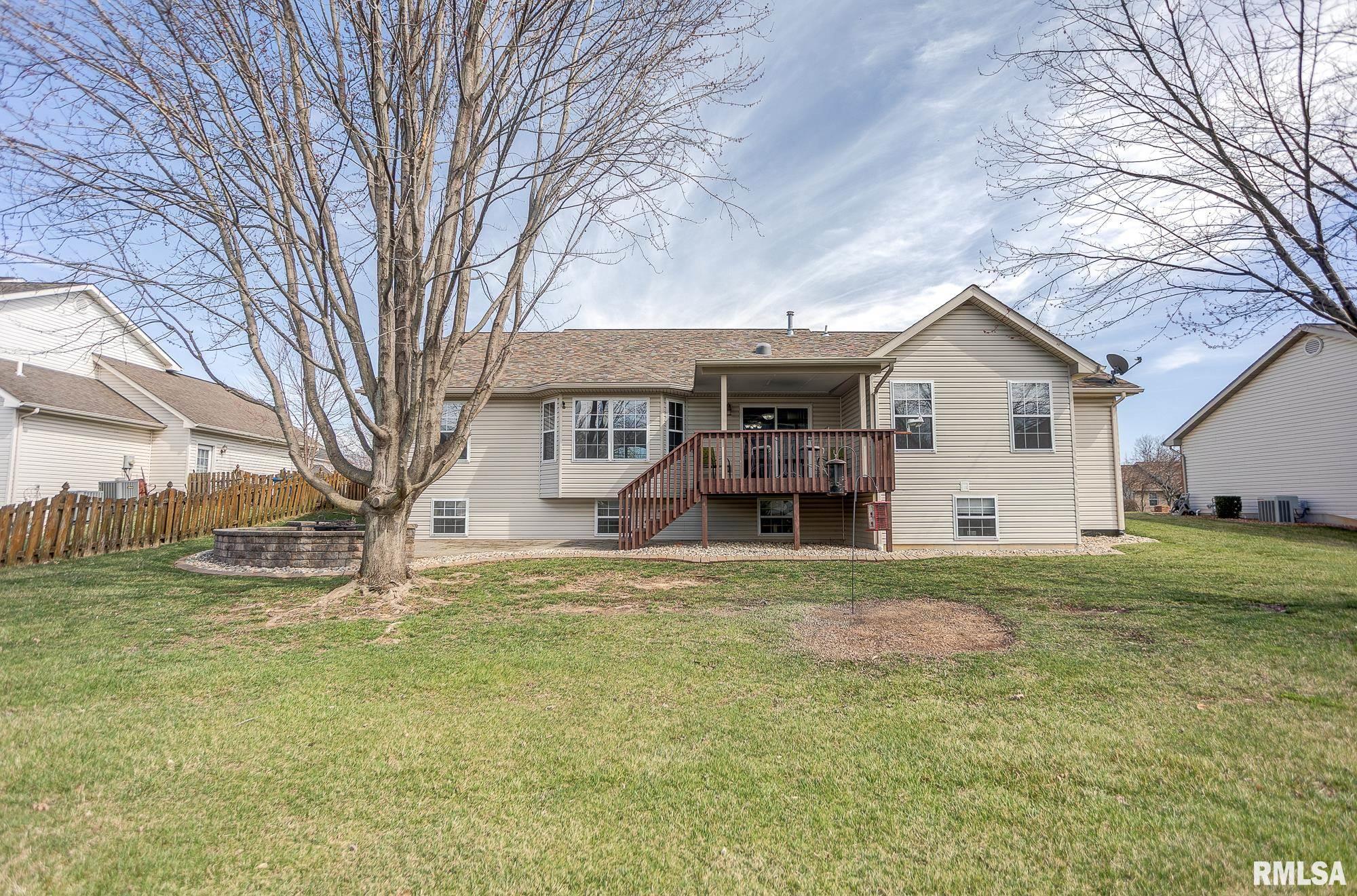1243 Quail Ridge Court, Shiloh, Illinois image 2