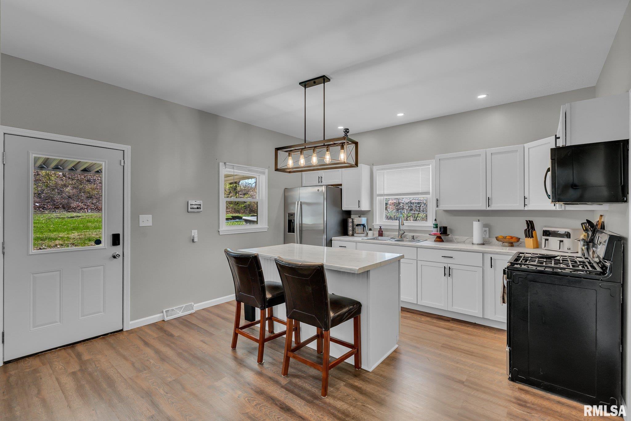 546 31st Street, Rock Island, Illinois image 14