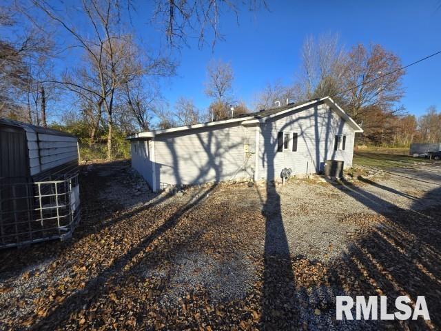 12 Mitchell Drive, Wayne City, Illinois image 25