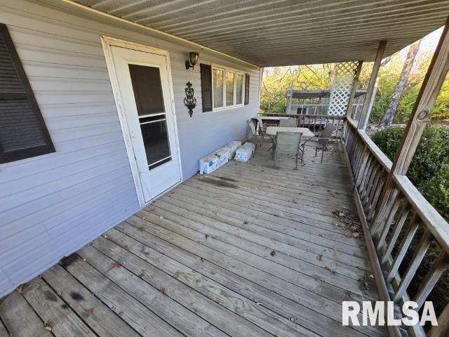 12 Mitchell Drive, Wayne City, Illinois image 2