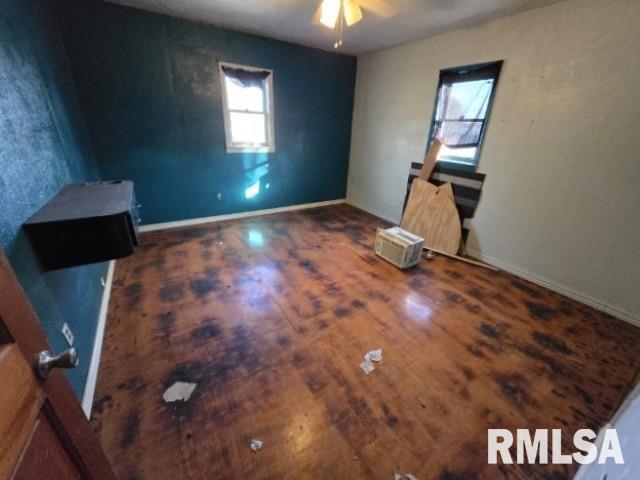 12 Mitchell Drive, Wayne City, Illinois image 4