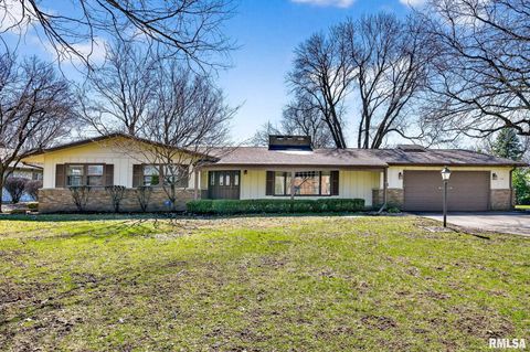 Homes For Sale - 179 Seminole Drive<br/> Galesburg, IL 61401