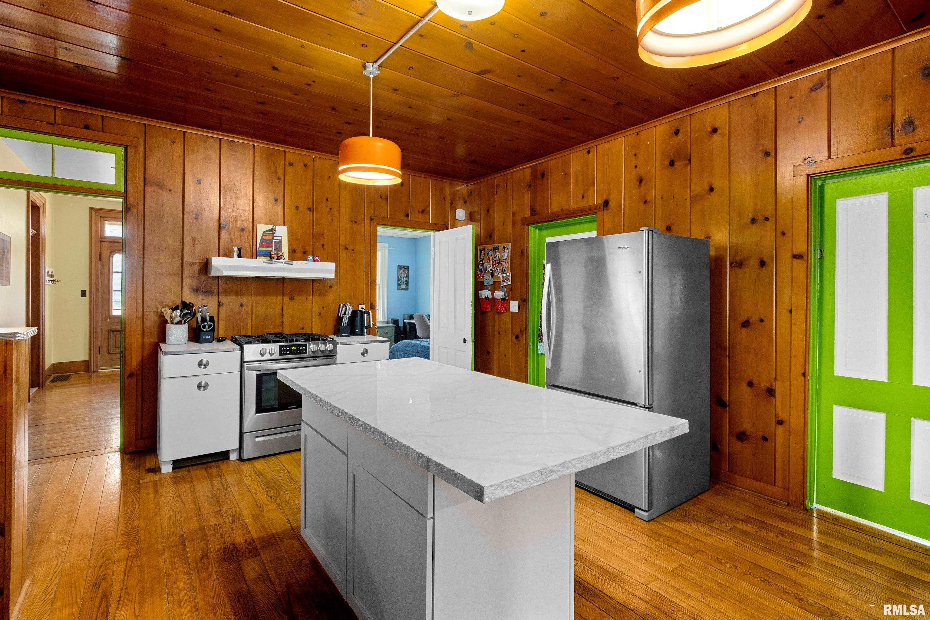 301 E Jefferson Street, Washington, Illinois image 38