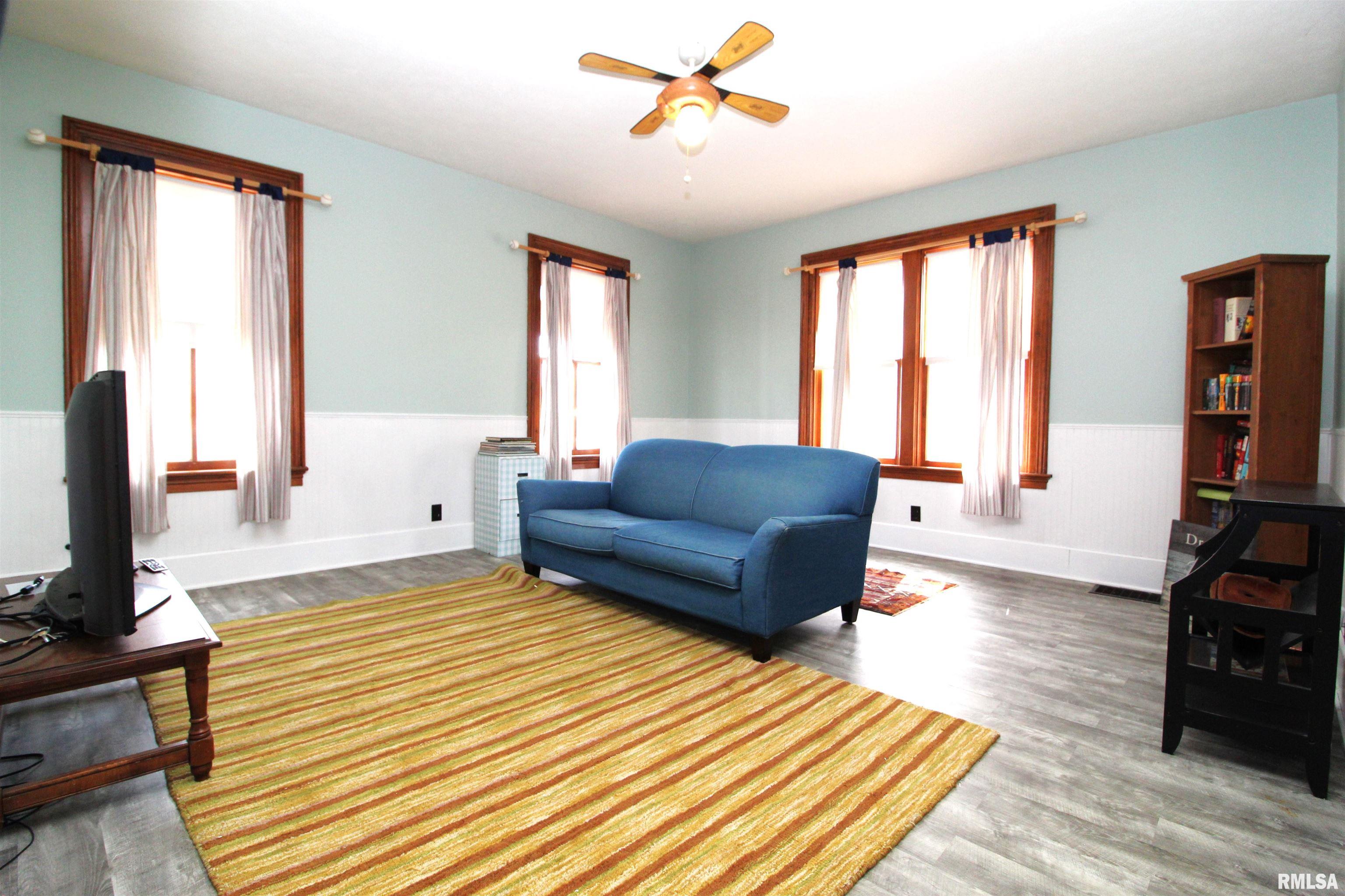 301 E Jefferson Street, Washington, Illinois image 13