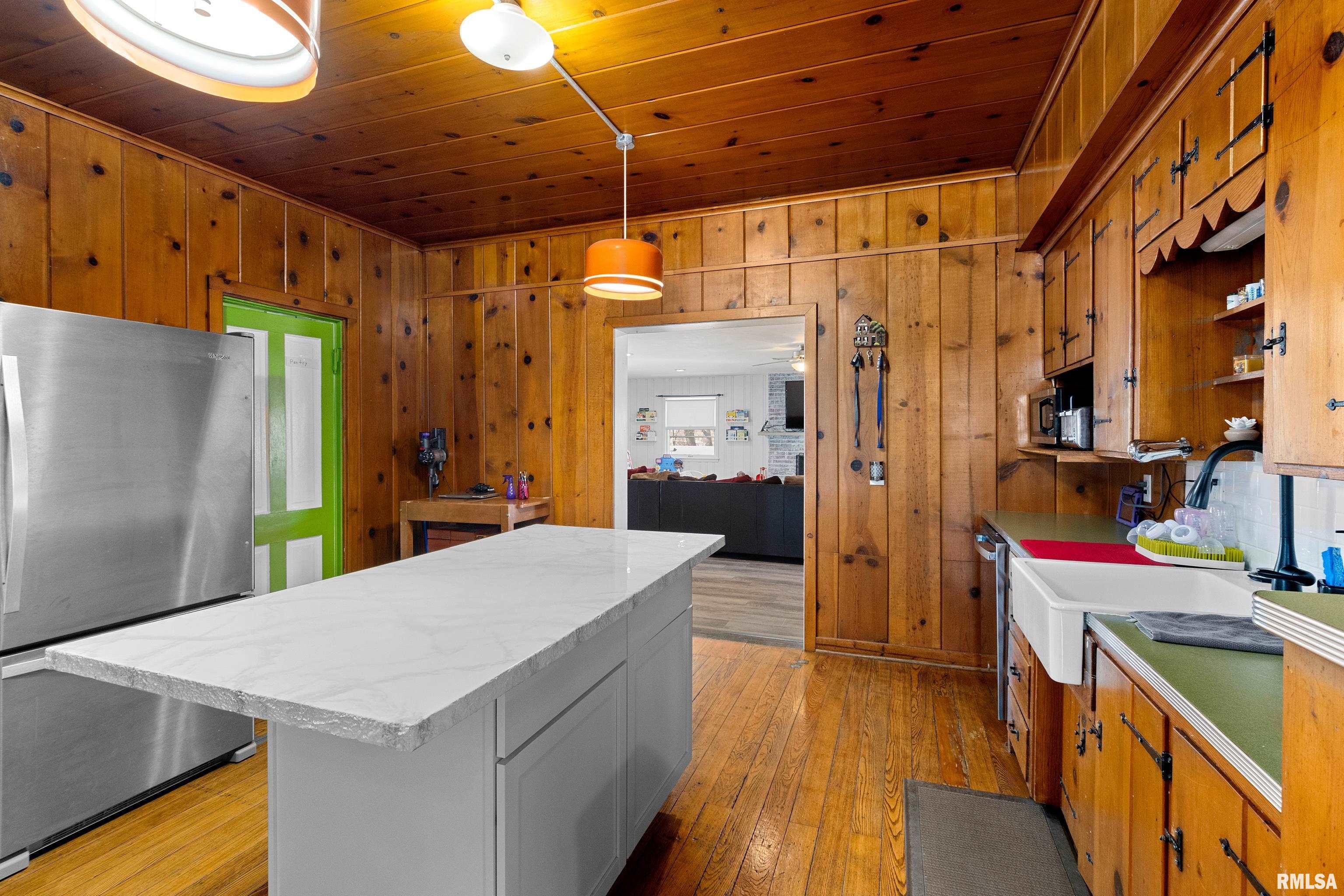 301 E Jefferson Street, Washington, Illinois image 37