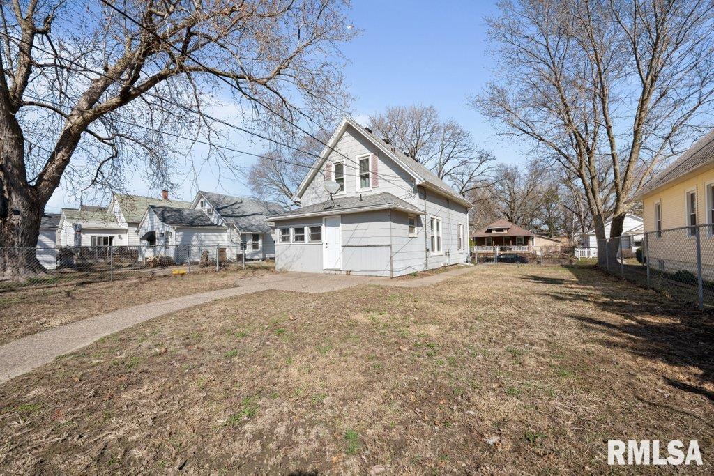 1422 41st Street, Rock Island, Illinois image 21