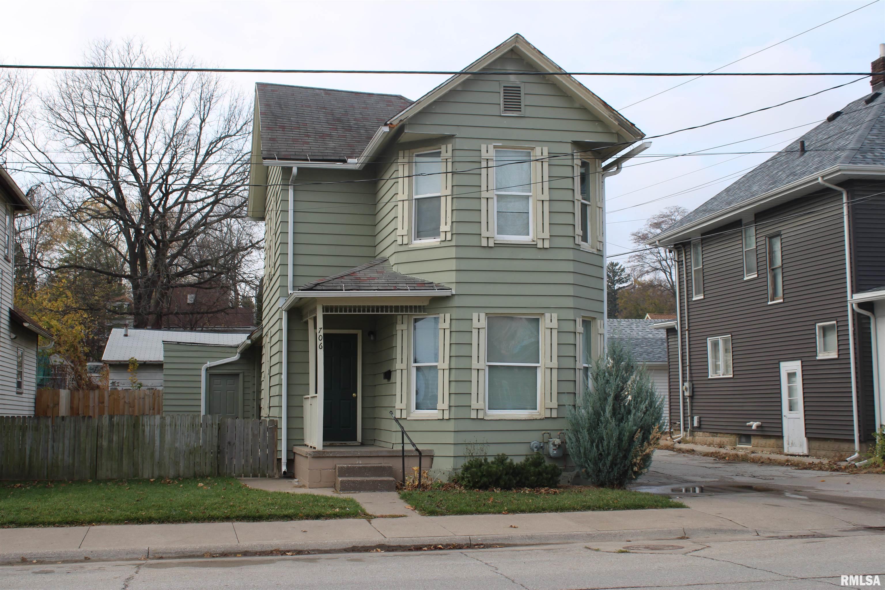 706 Cedar Street, Muscatine, Iowa image 1