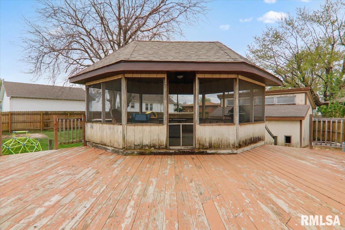 411 W Muller Road, East Peoria, Illinois image 15
