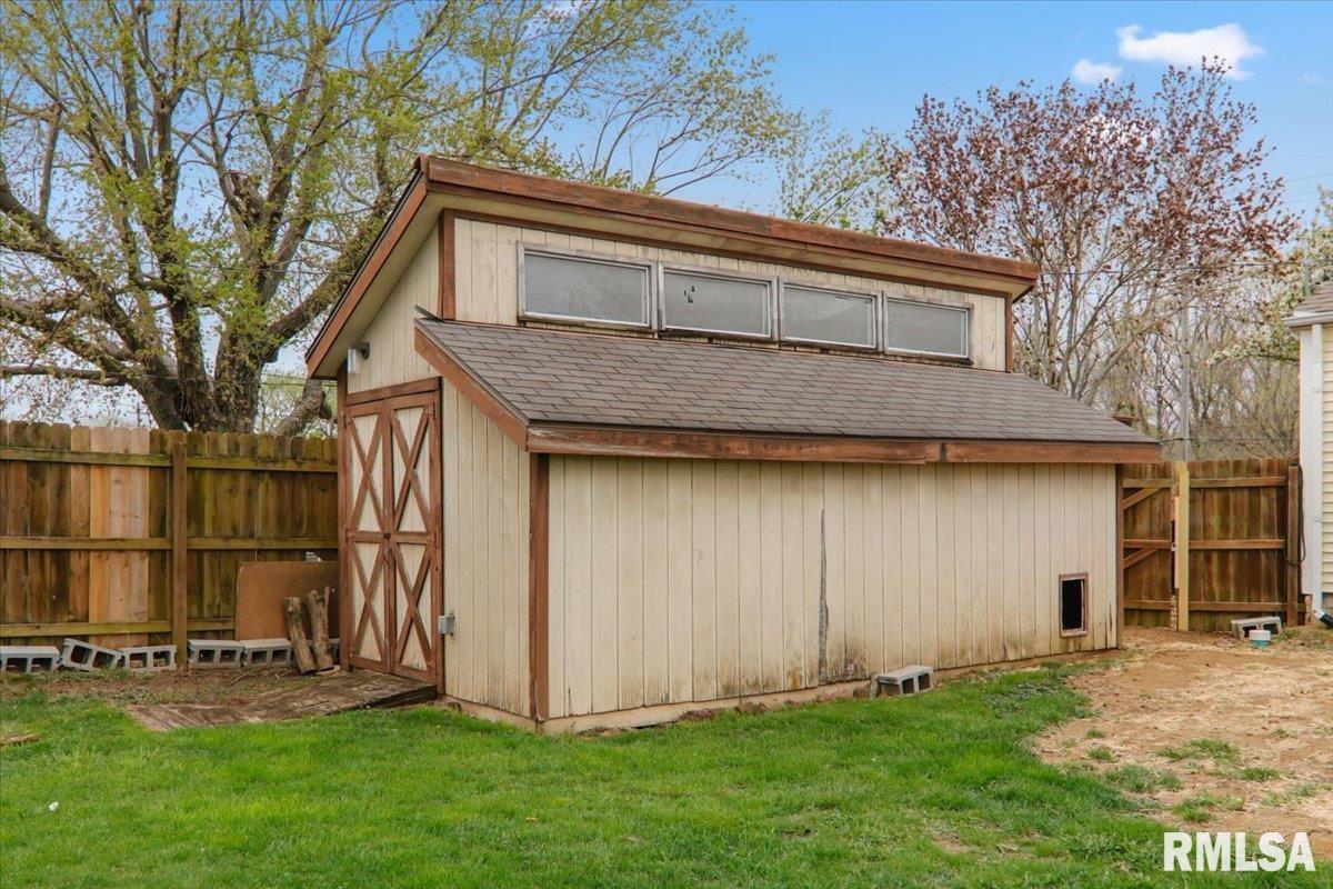 411 W Muller Road, East Peoria, Illinois image 18