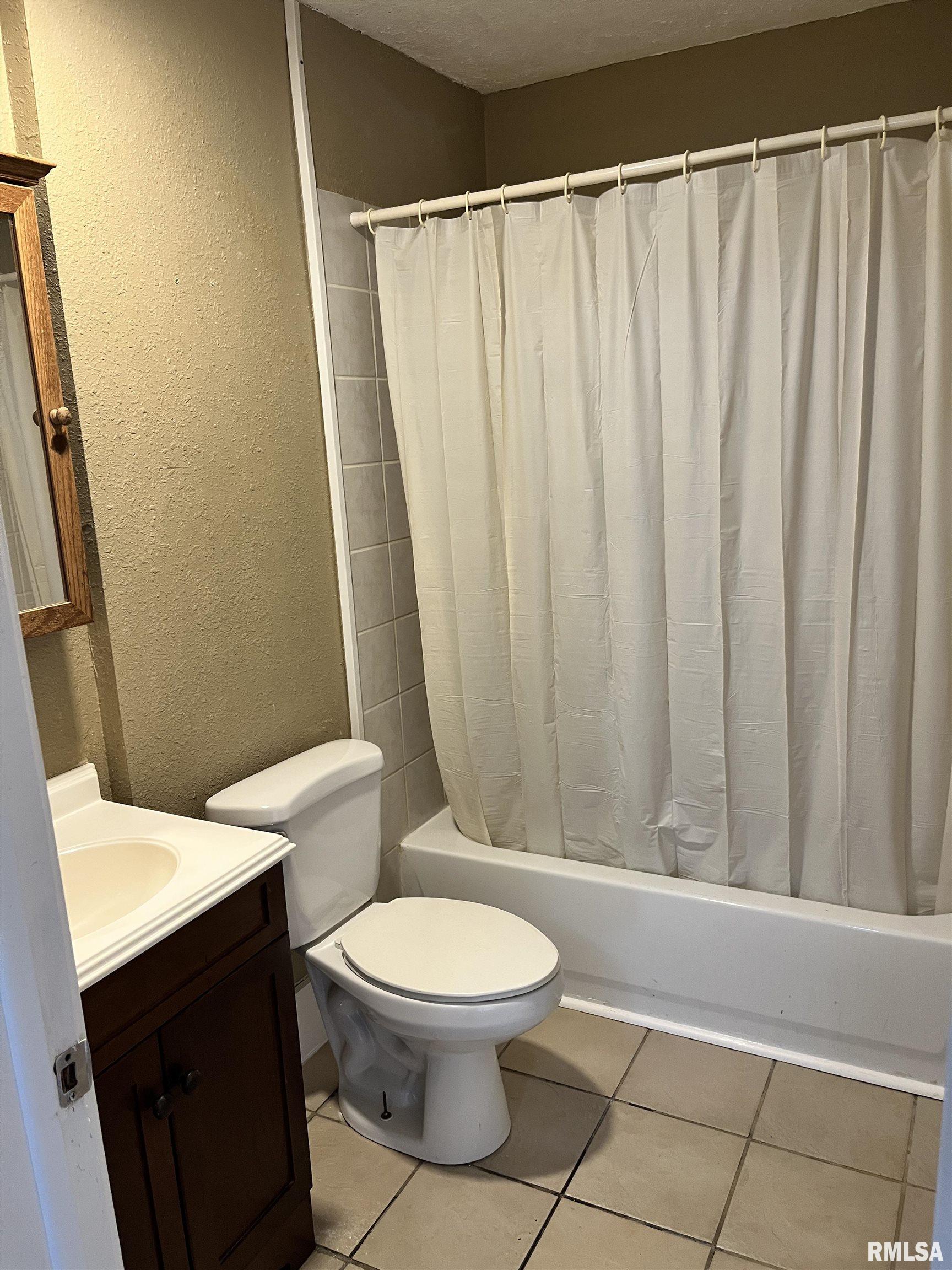 626 W Edwards Street, Springfield, Illinois image 10
