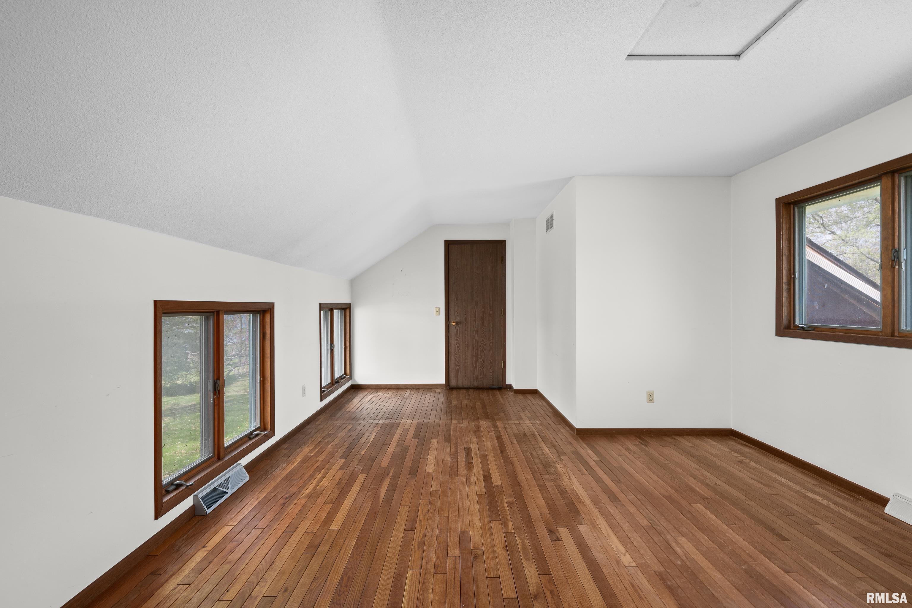 11816 N 84 Highway, Port Byron, Illinois image 22