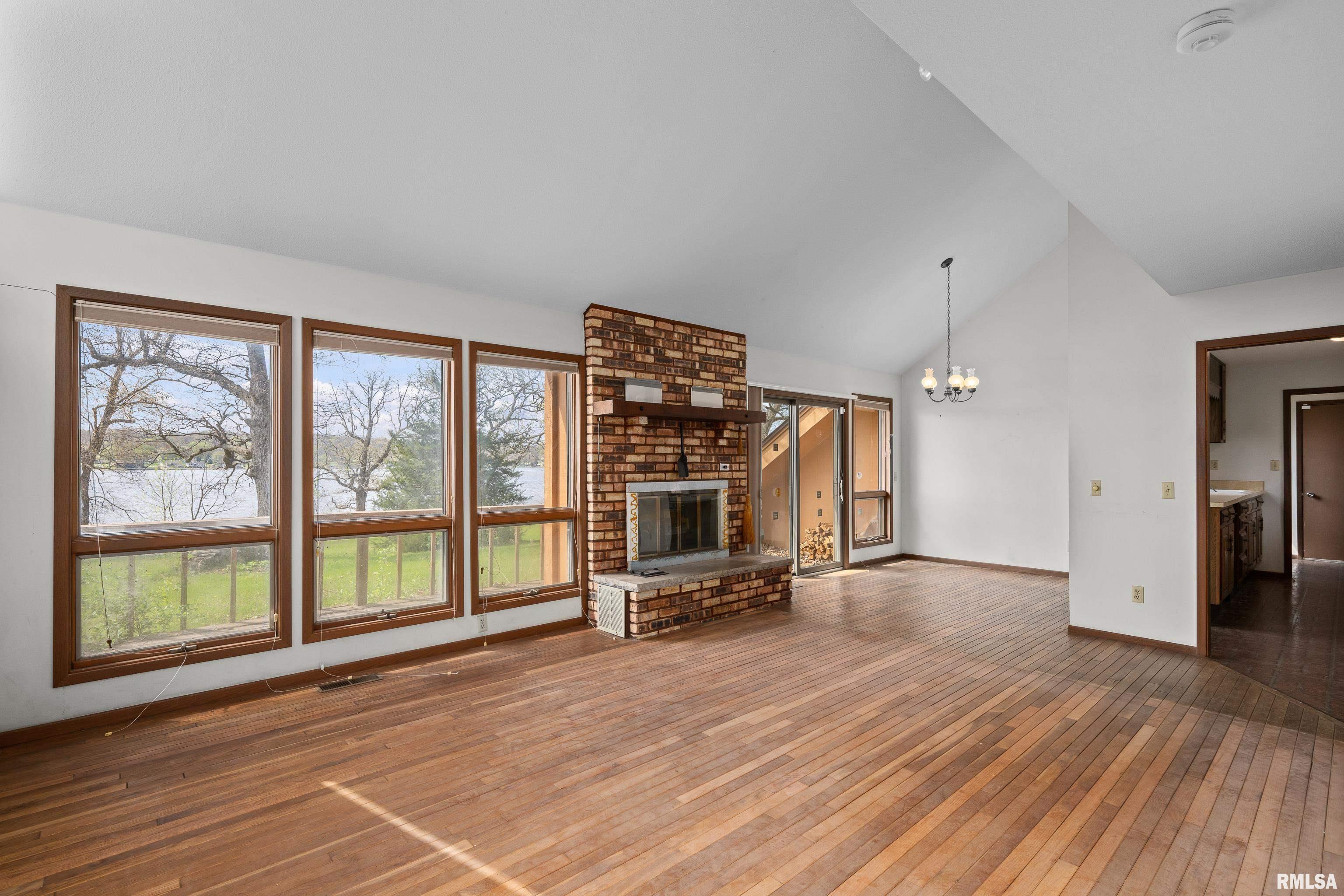 11816 N 84 Highway, Port Byron, Illinois image 9