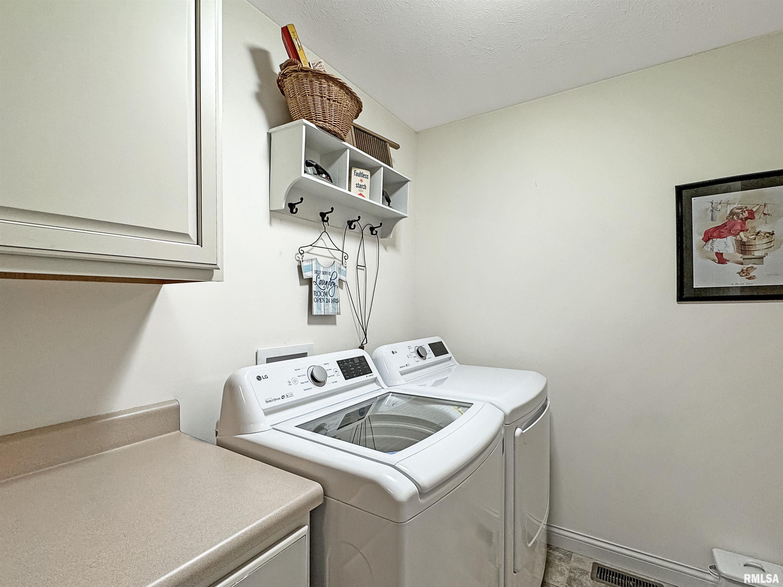 221 Lake Pointe Drive, Goodfield, Illinois image 30