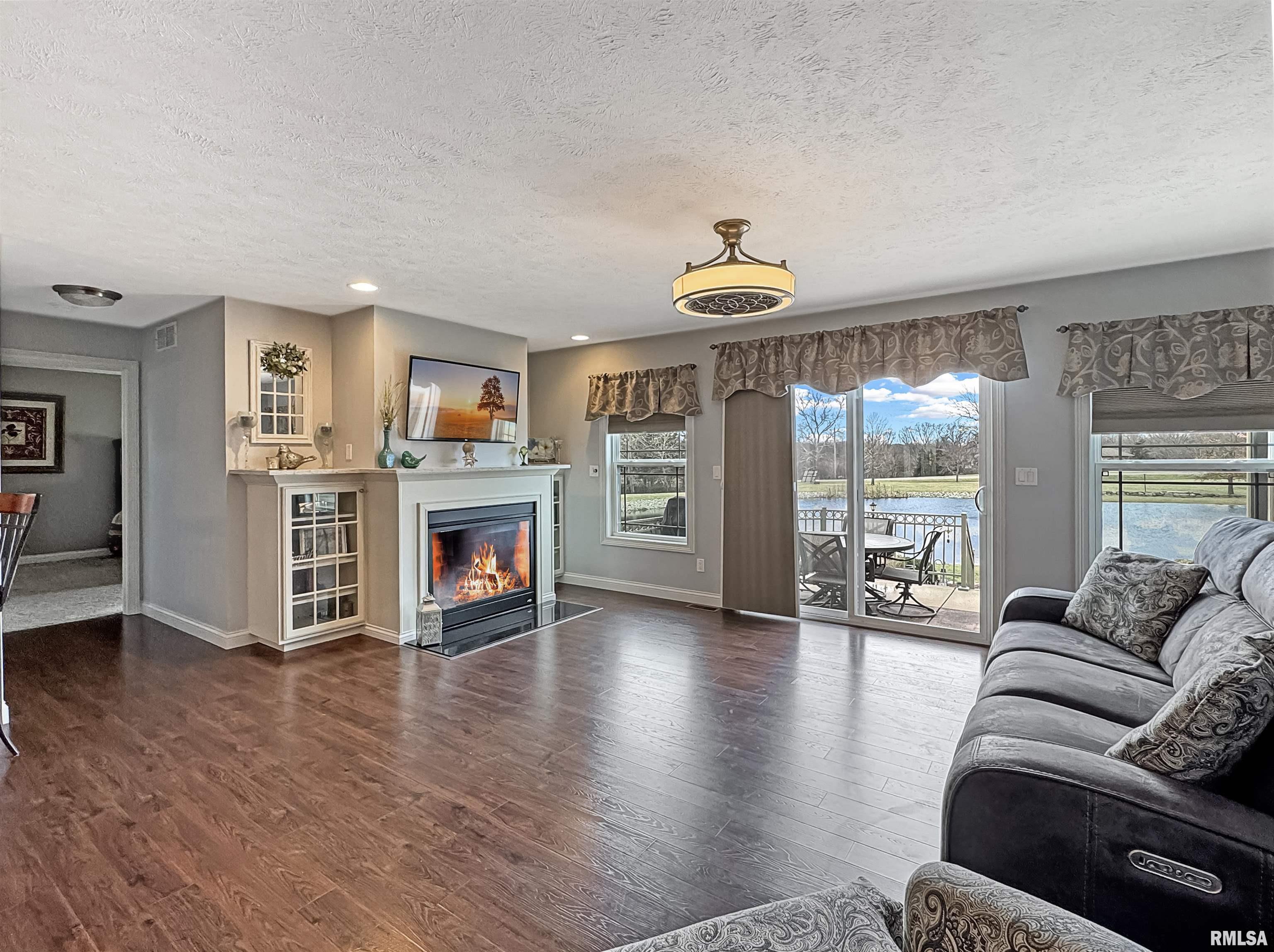 221 Lake Pointe Drive, Goodfield, Illinois image 8