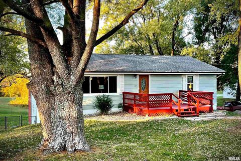 Homes For Sale - 112 Hillcrest Drive<br/> Johnson County, Goreville, IL 62939