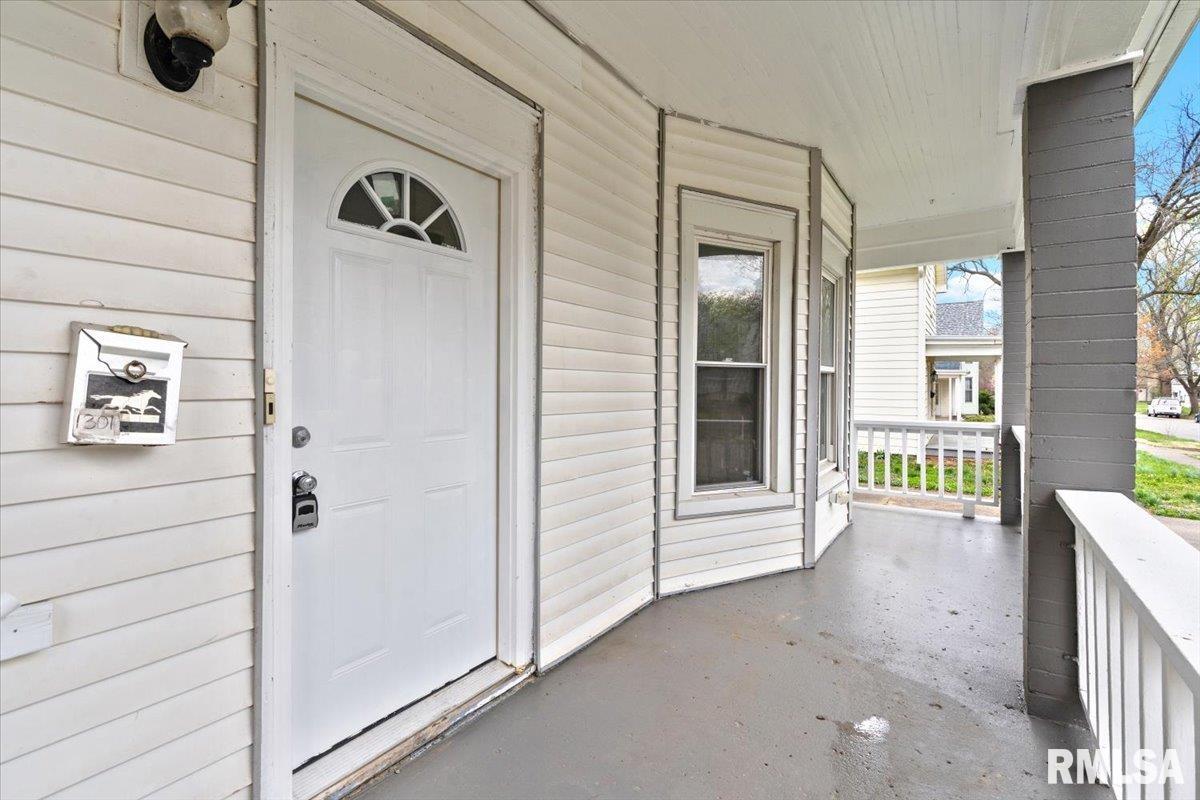 1301 N 4th Street, Springfield, Illinois image 33