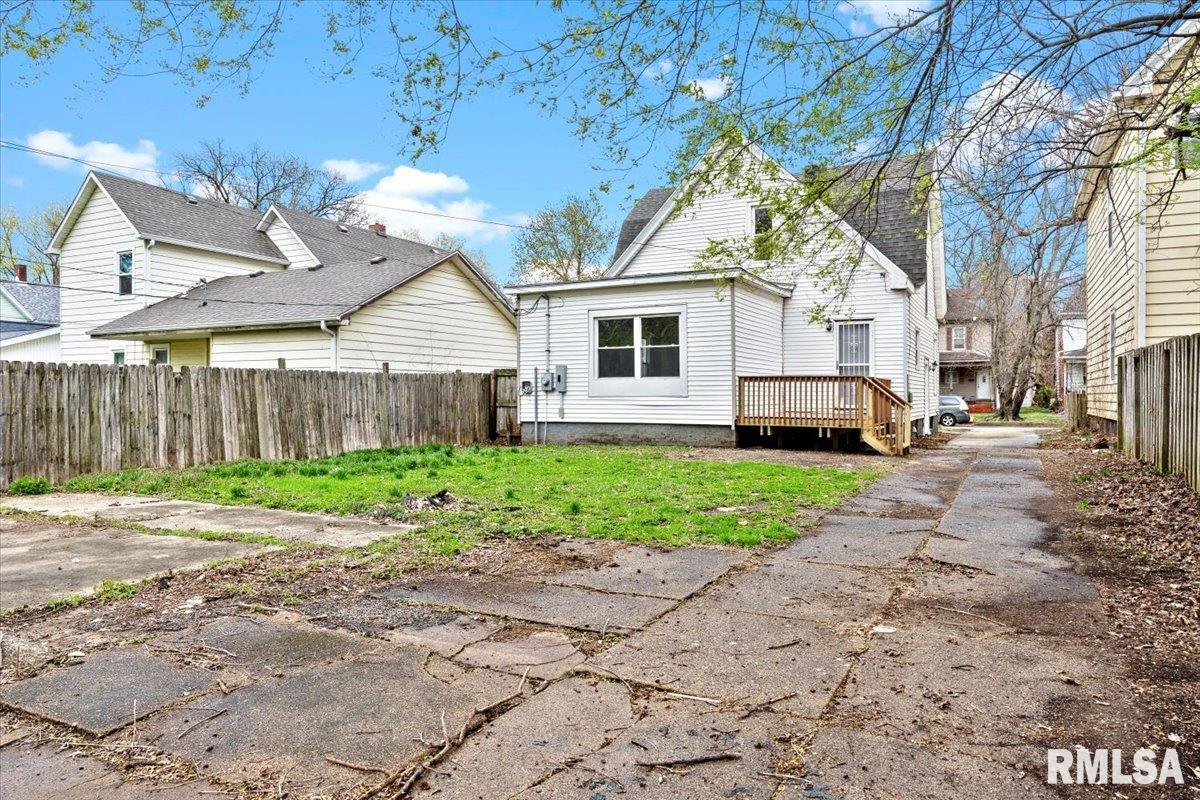 1301 N 4th Street, Springfield, Illinois image 30