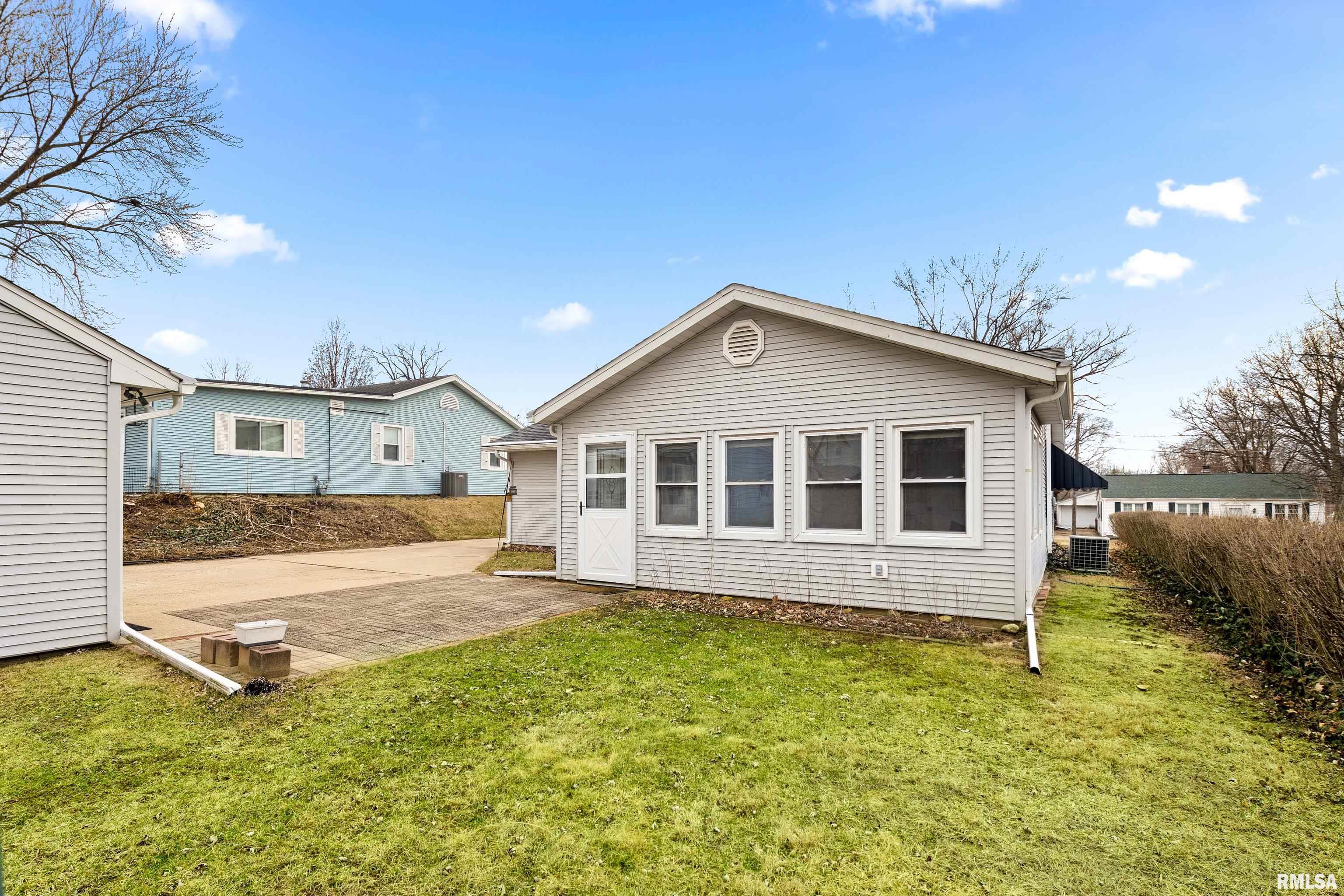 107 Berry Road, Marquette Heights, Illinois image 30