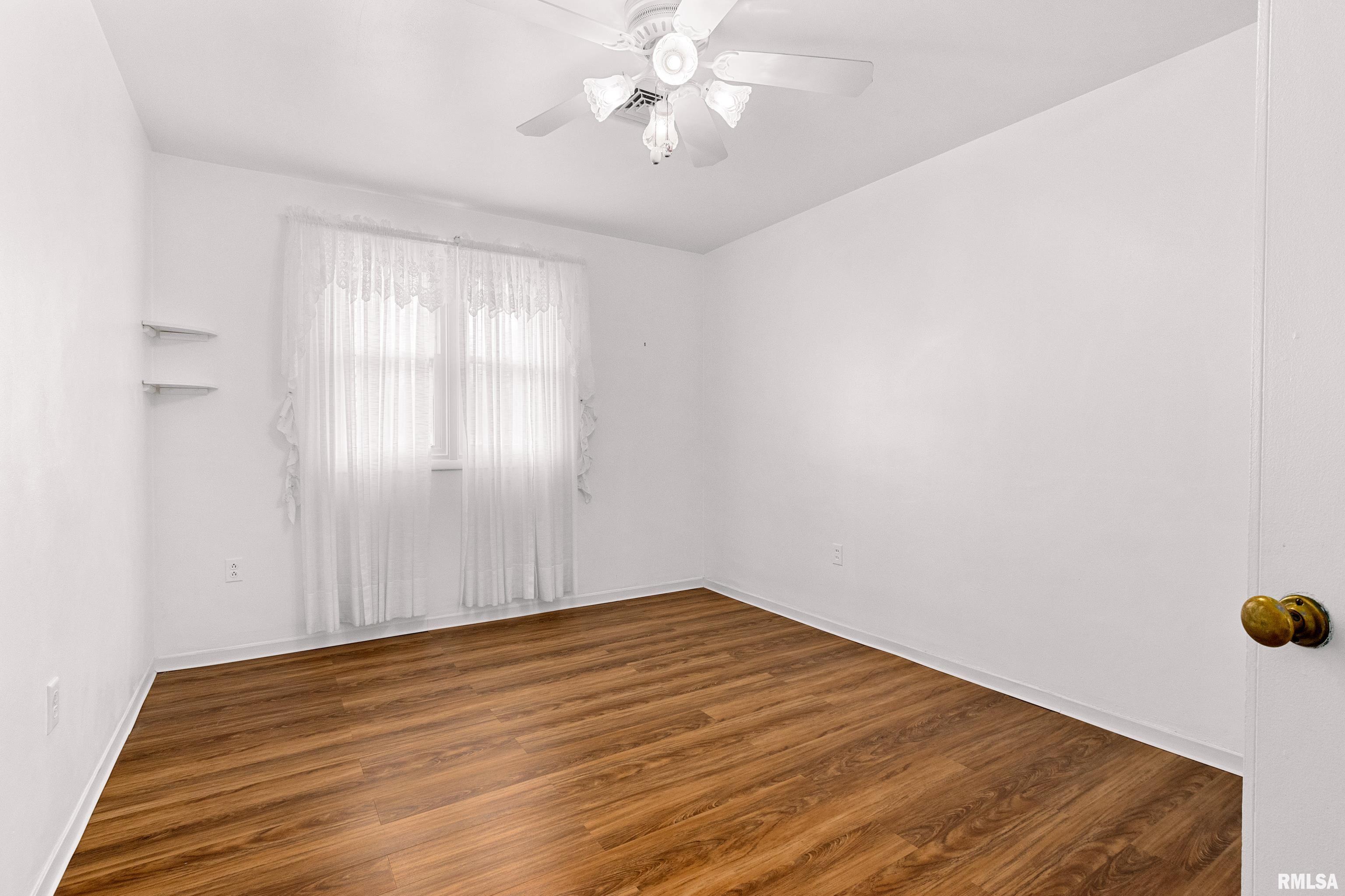 107 Berry Road, Marquette Heights, Illinois image 16