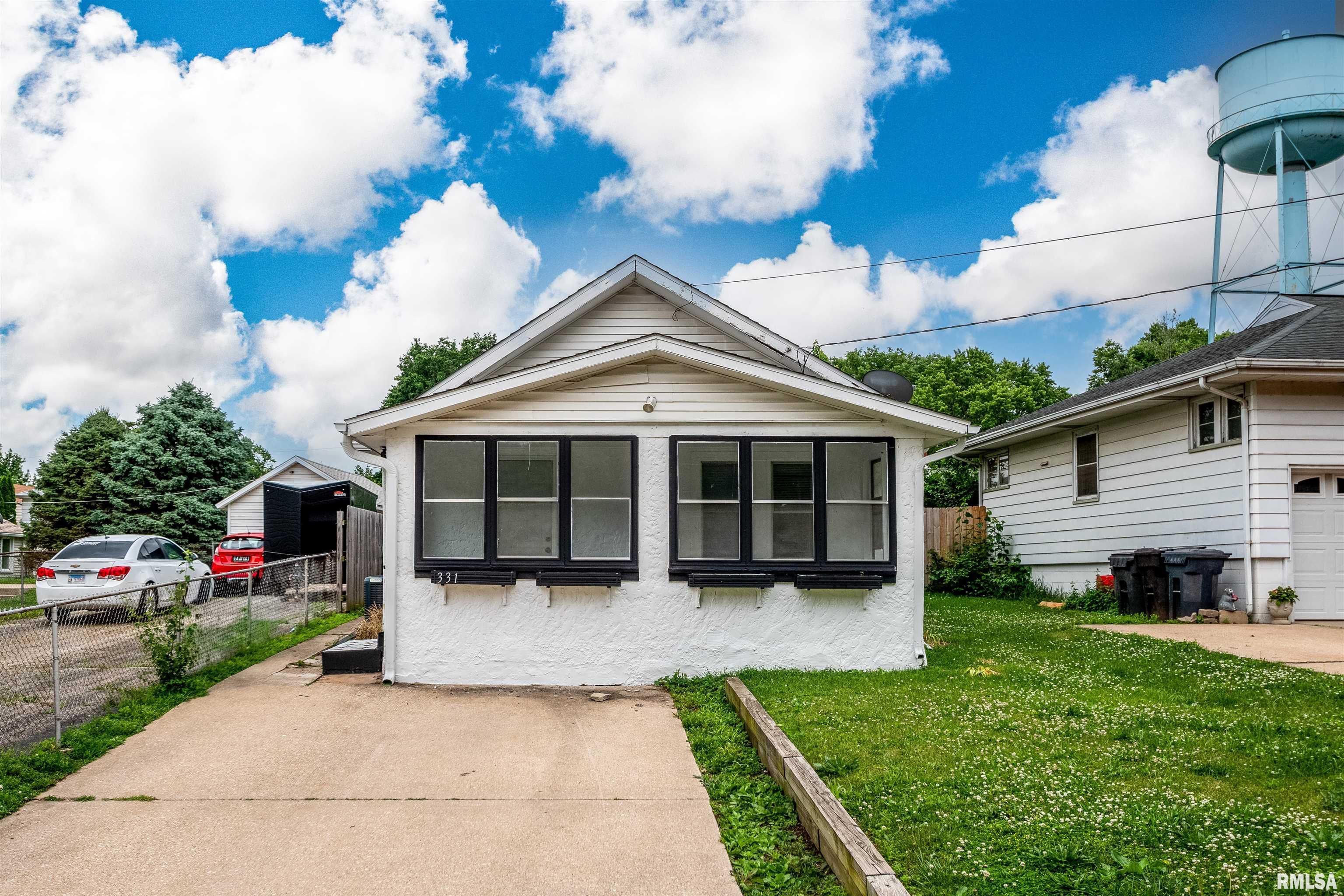 Photo 1 of 26 — 331 RANDOLPH Avenue, East Peoria, IL 61611