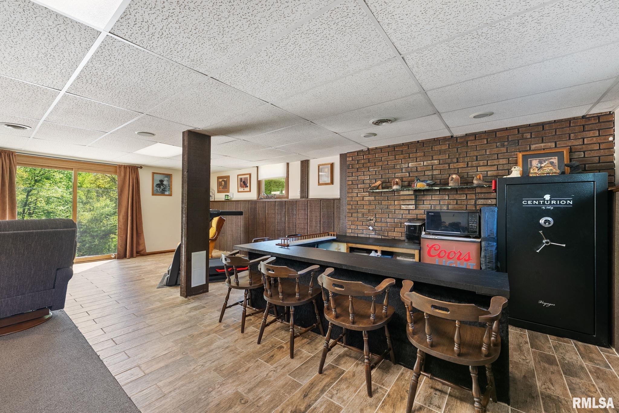 1219 8th Street Court, Hampton, Illinois image 19