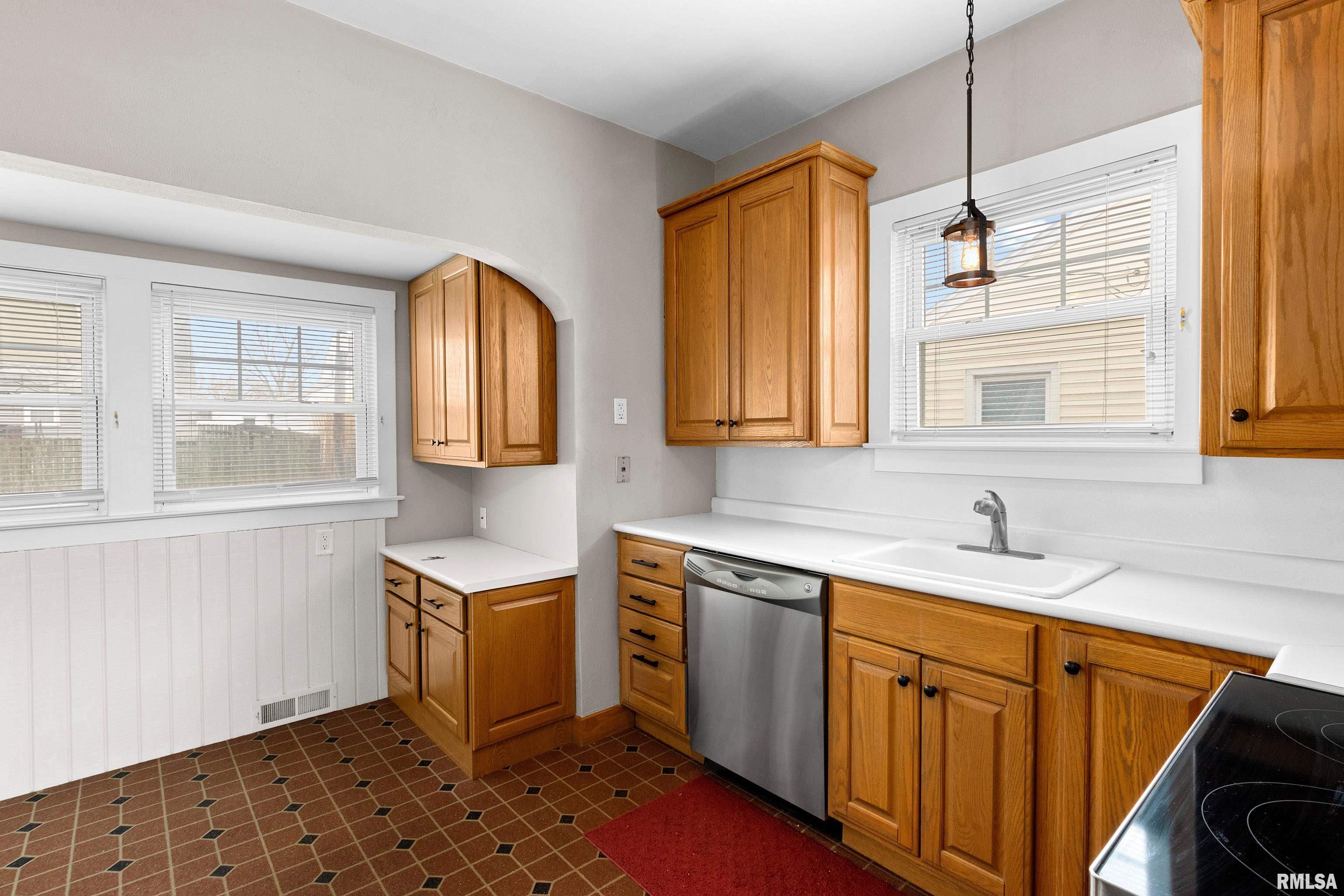 1422 W Forrest Hill Avenue, Peoria, Illinois image 14