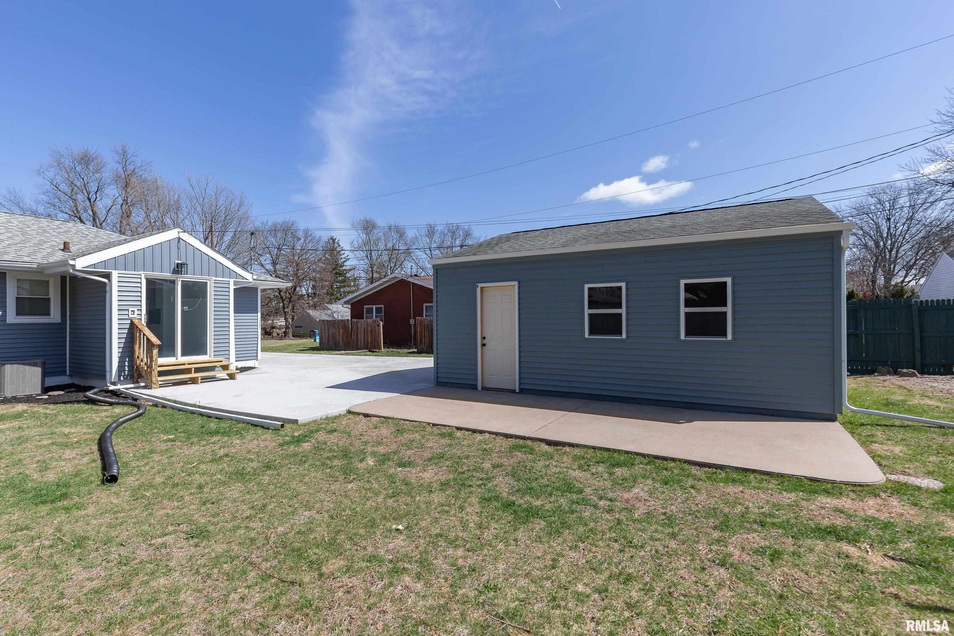 1116 34th Avenue Court, East Moline, Illinois image 36