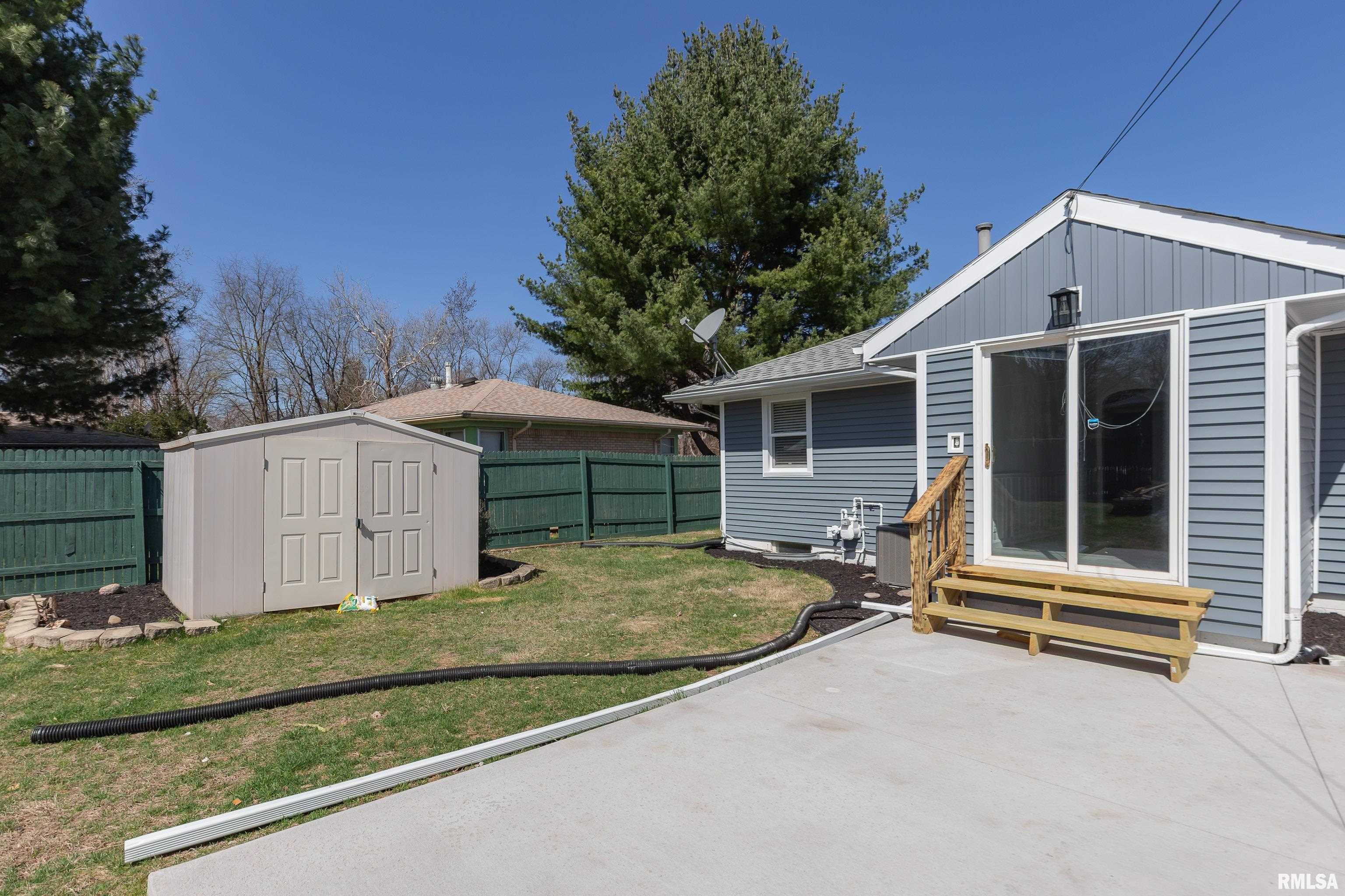 1116 34th Avenue Court, East Moline, Illinois image 35
