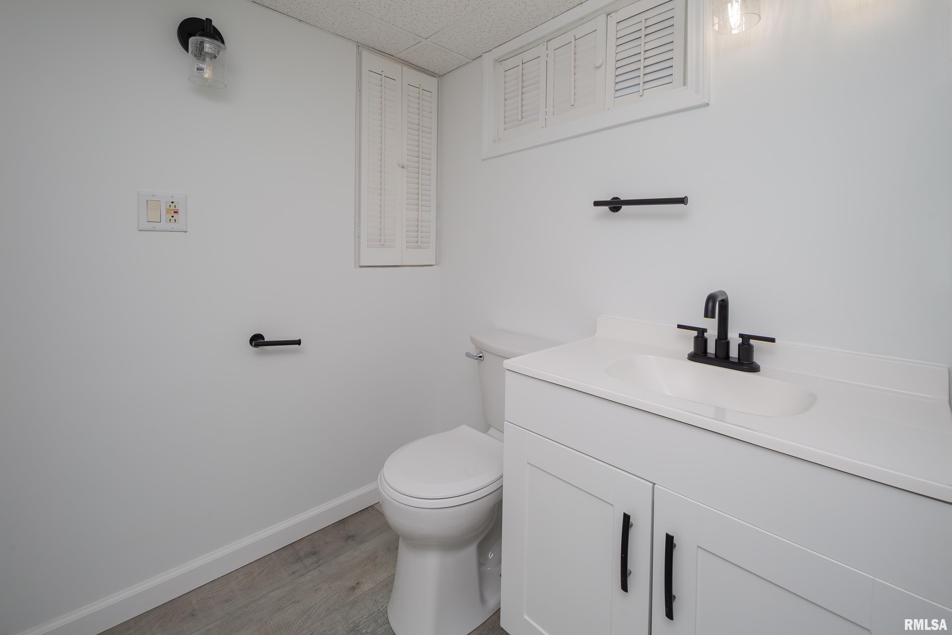 1116 34th Avenue Court, East Moline, Illinois image 27