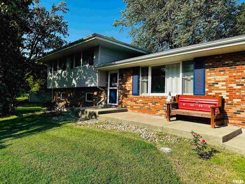 Homes For Sale - 90 Lynwood Lane<br/> Anna, IL 62906