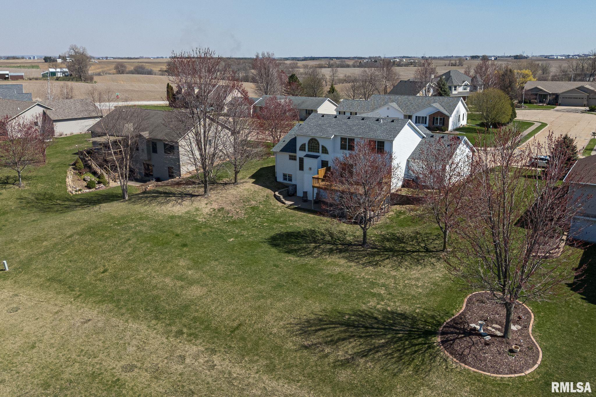 12 Douglas Way, Eldridge, Iowa image 44