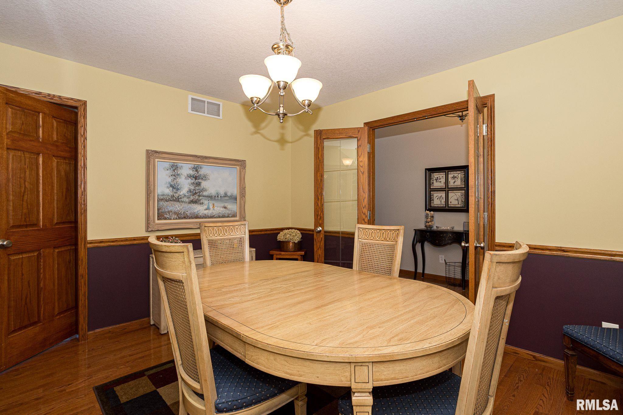 12 Douglas Way, Eldridge, Iowa image 16