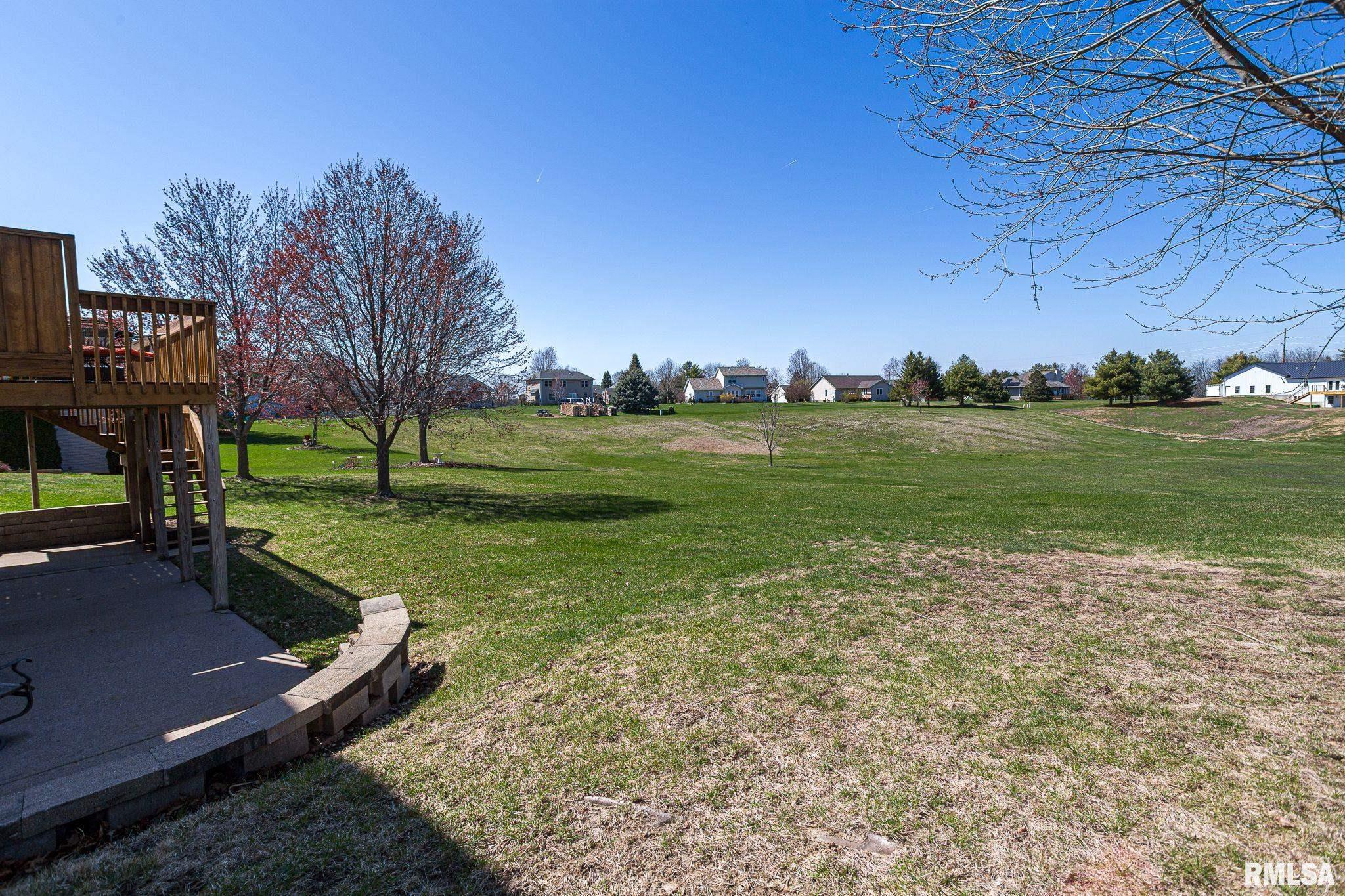12 Douglas Way, Eldridge, Iowa image 43