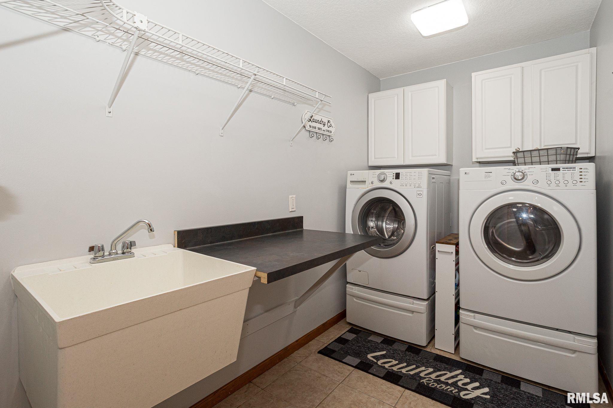 12 Douglas Way, Eldridge, Iowa image 22