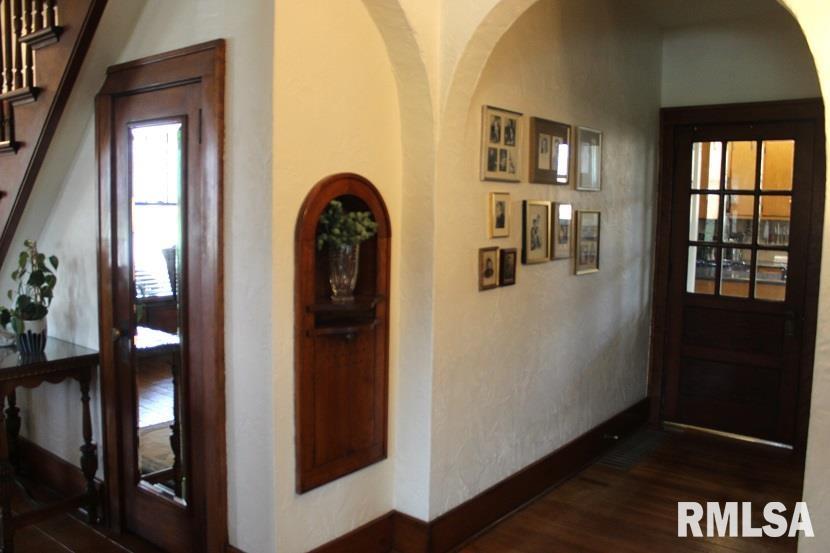 440 S Vine Street, Kewanee, Illinois image 30