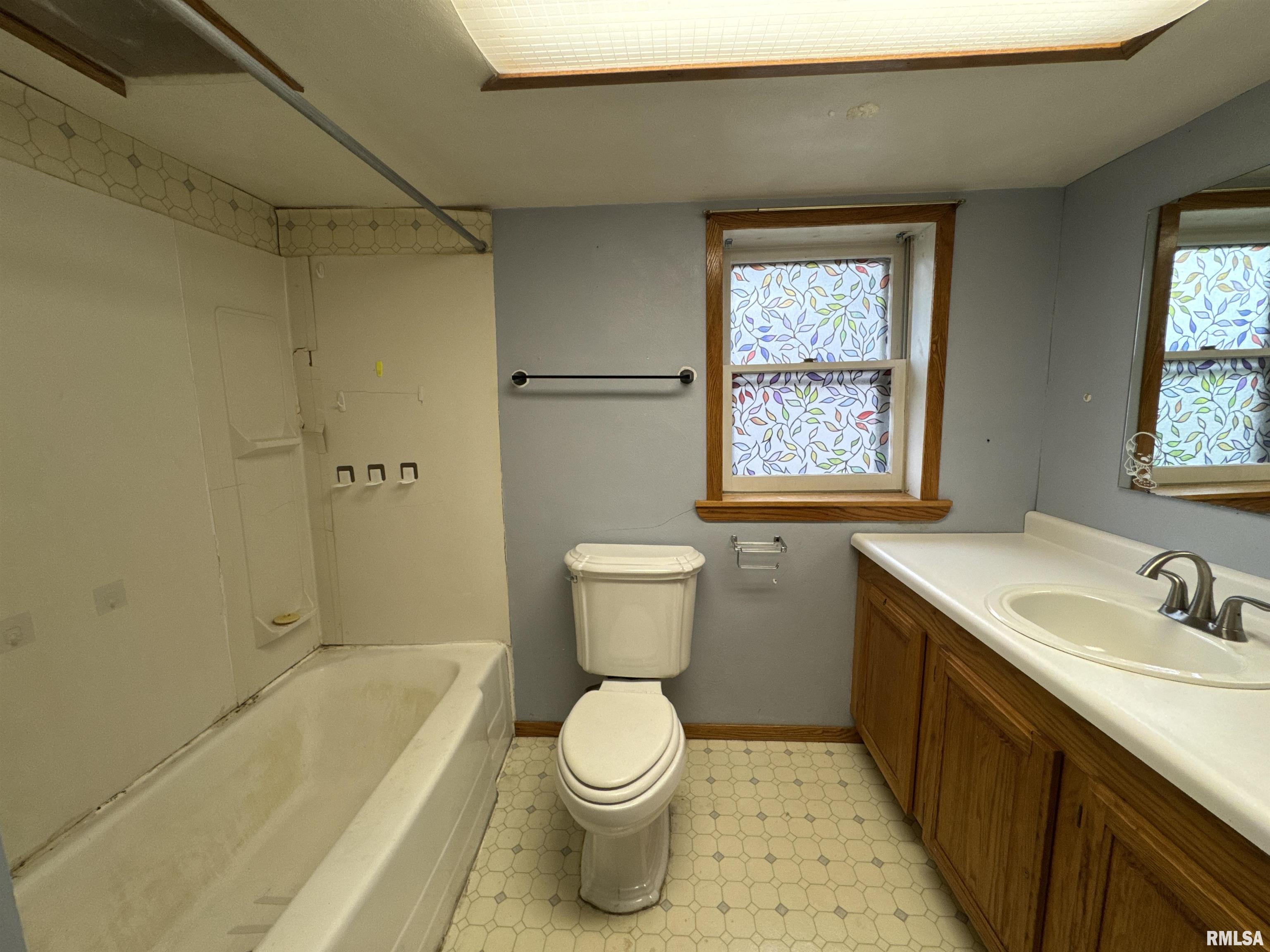 301 S Harris Street, Tremont, Illinois image 17