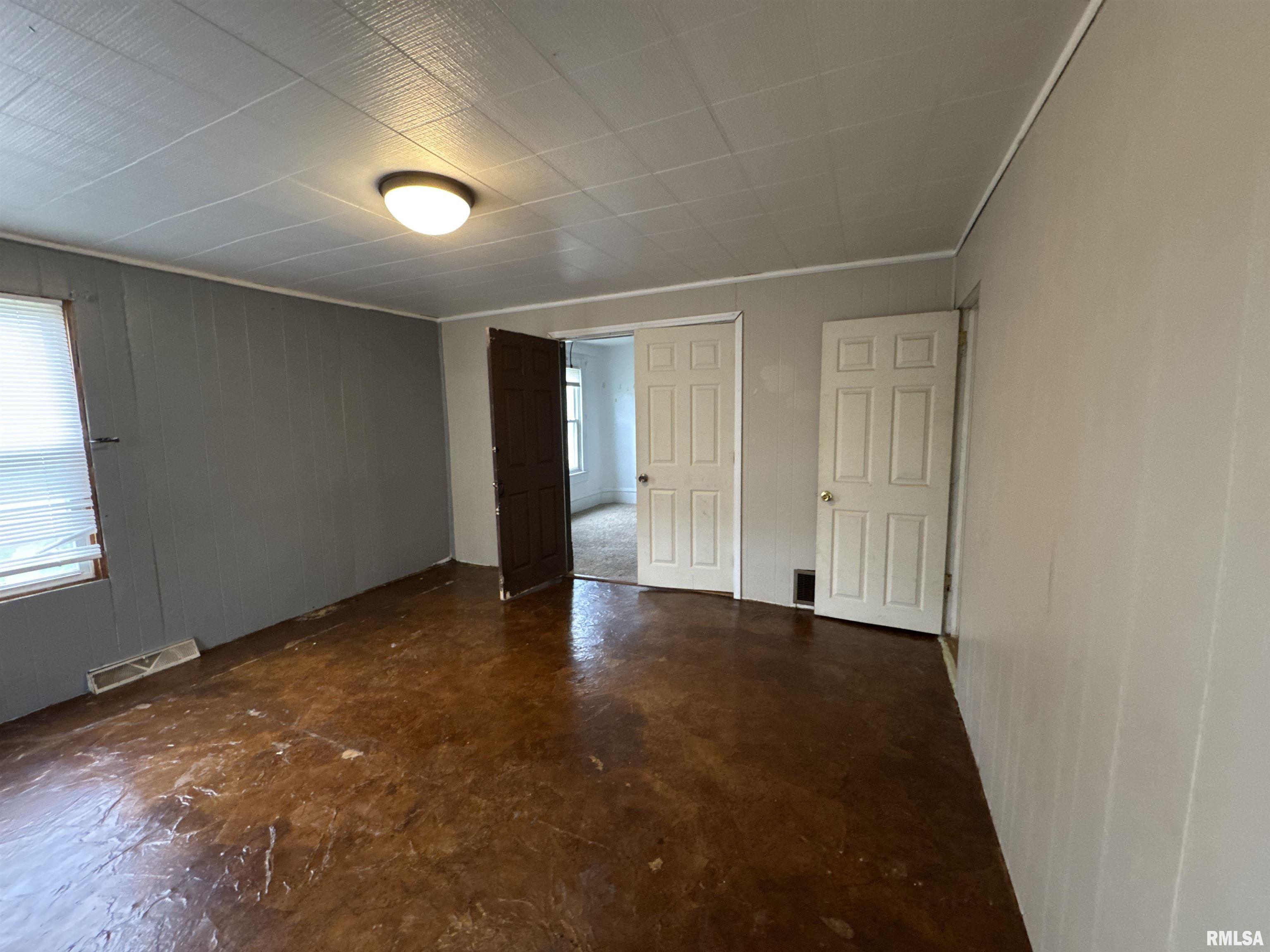 301 S Harris Street, Tremont, Illinois image 13
