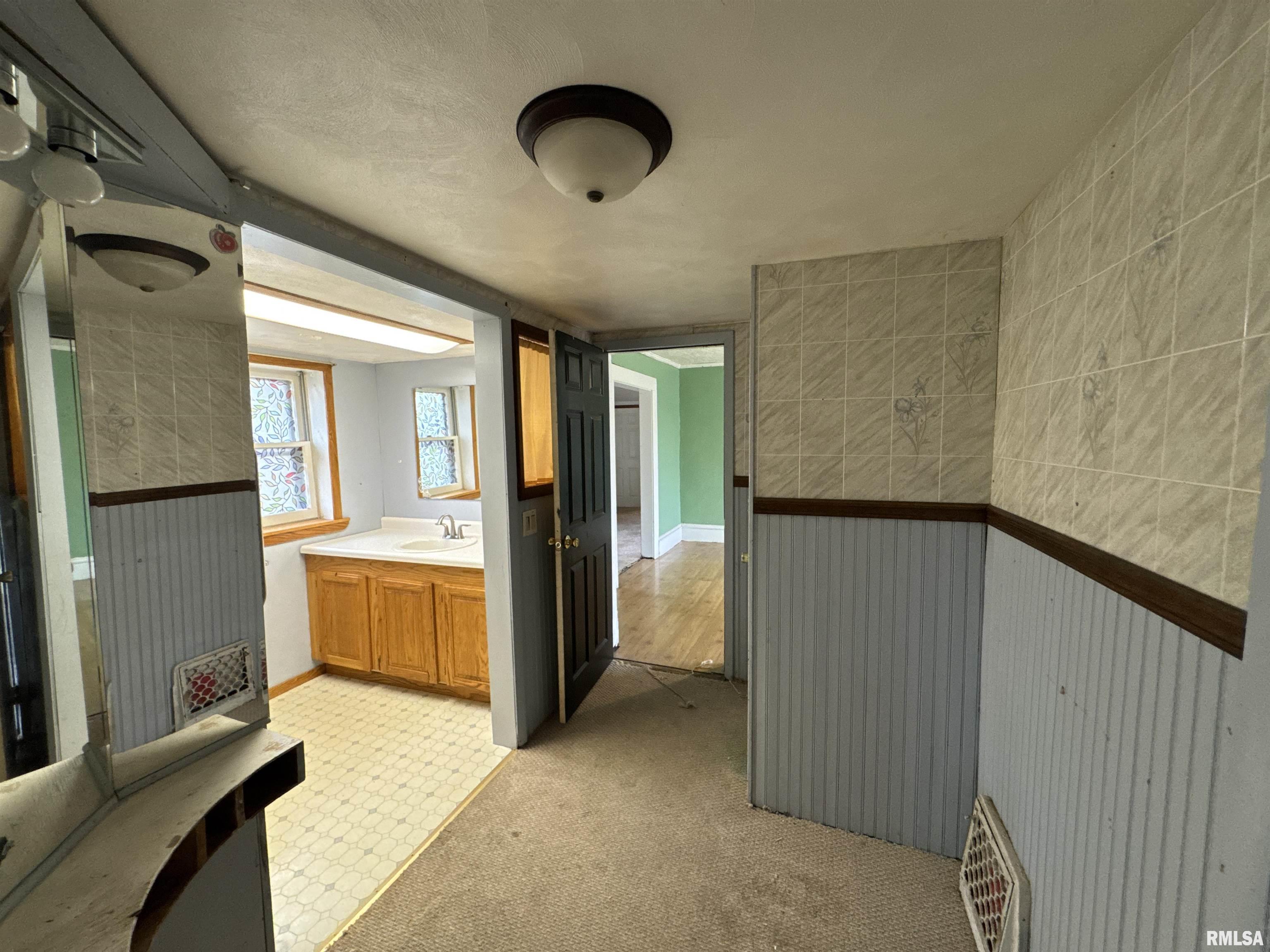 301 S Harris Street, Tremont, Illinois image 18