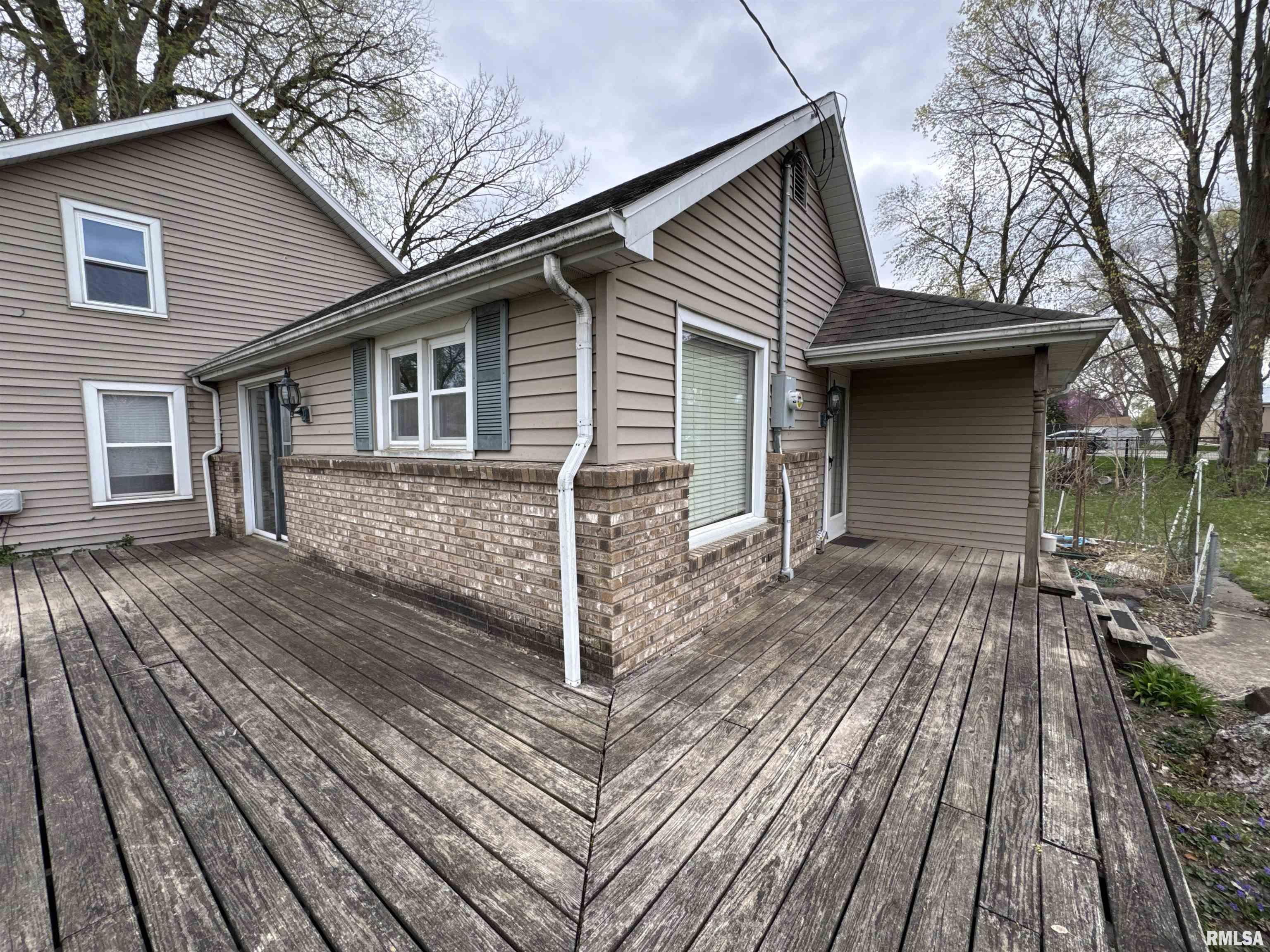 301 S Harris Street, Tremont, Illinois image 6