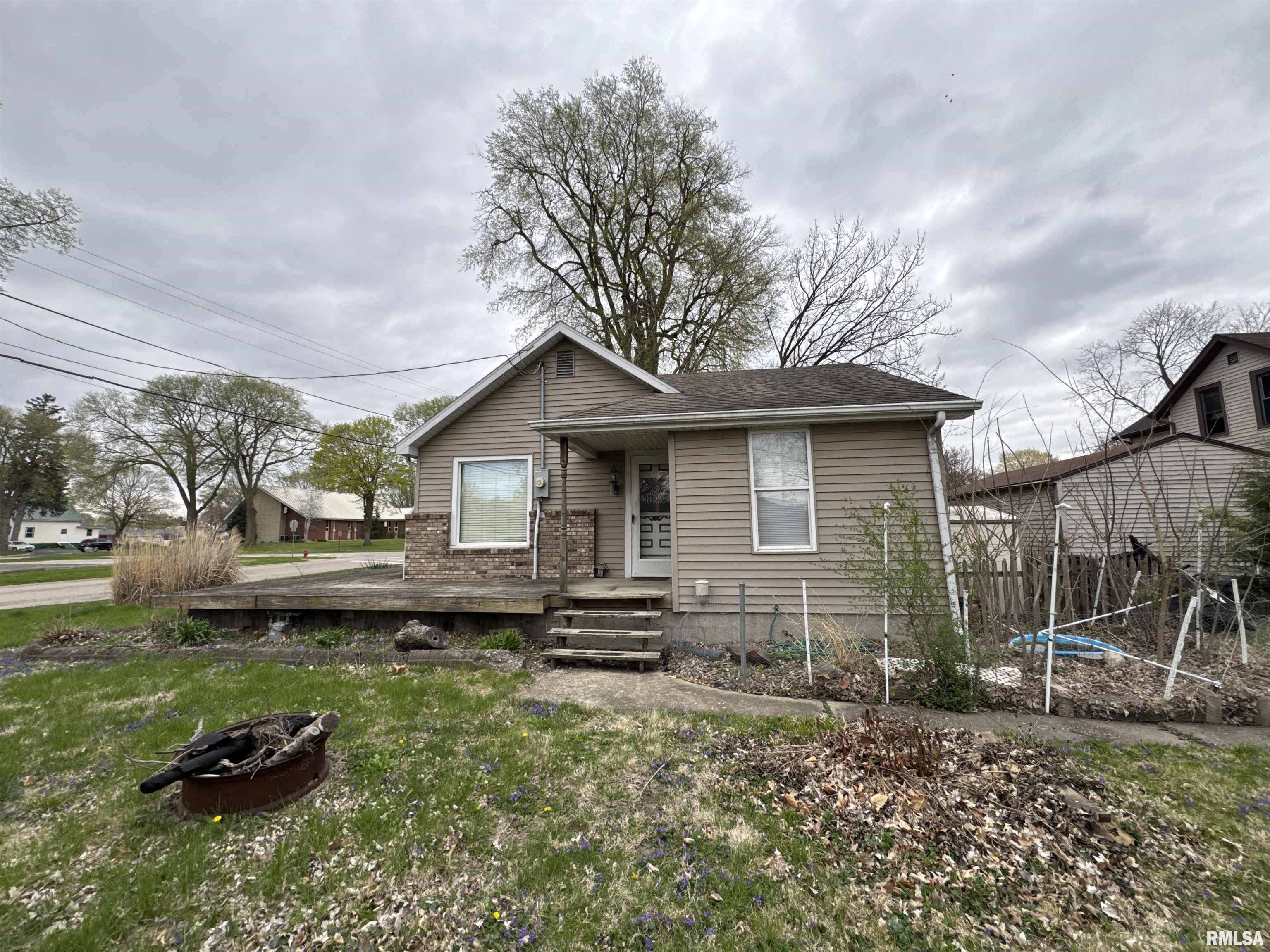 301 S Harris Street, Tremont, Illinois image 7