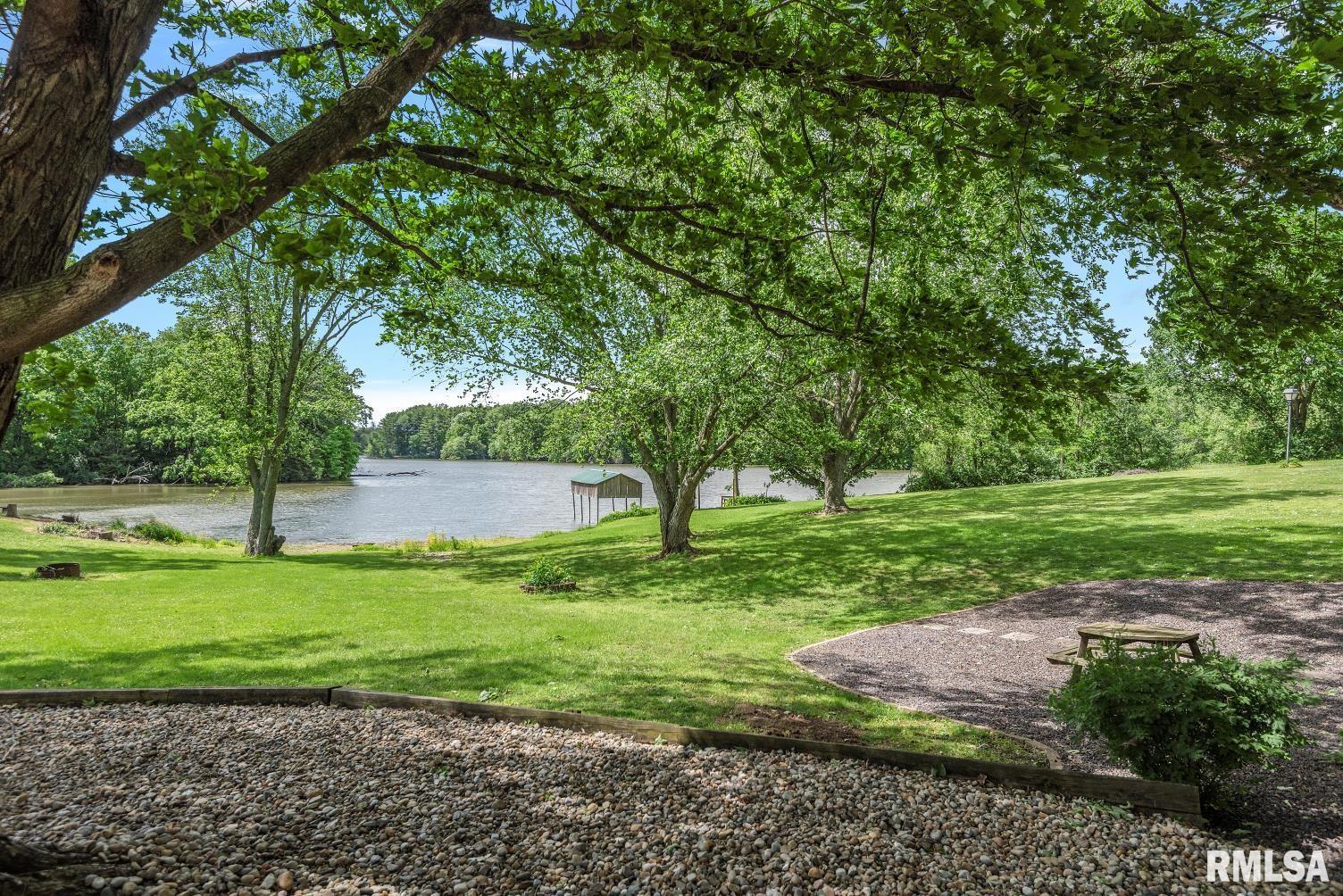 2242 Lake Jacksonville Road, Jacksonville, Illinois image 5