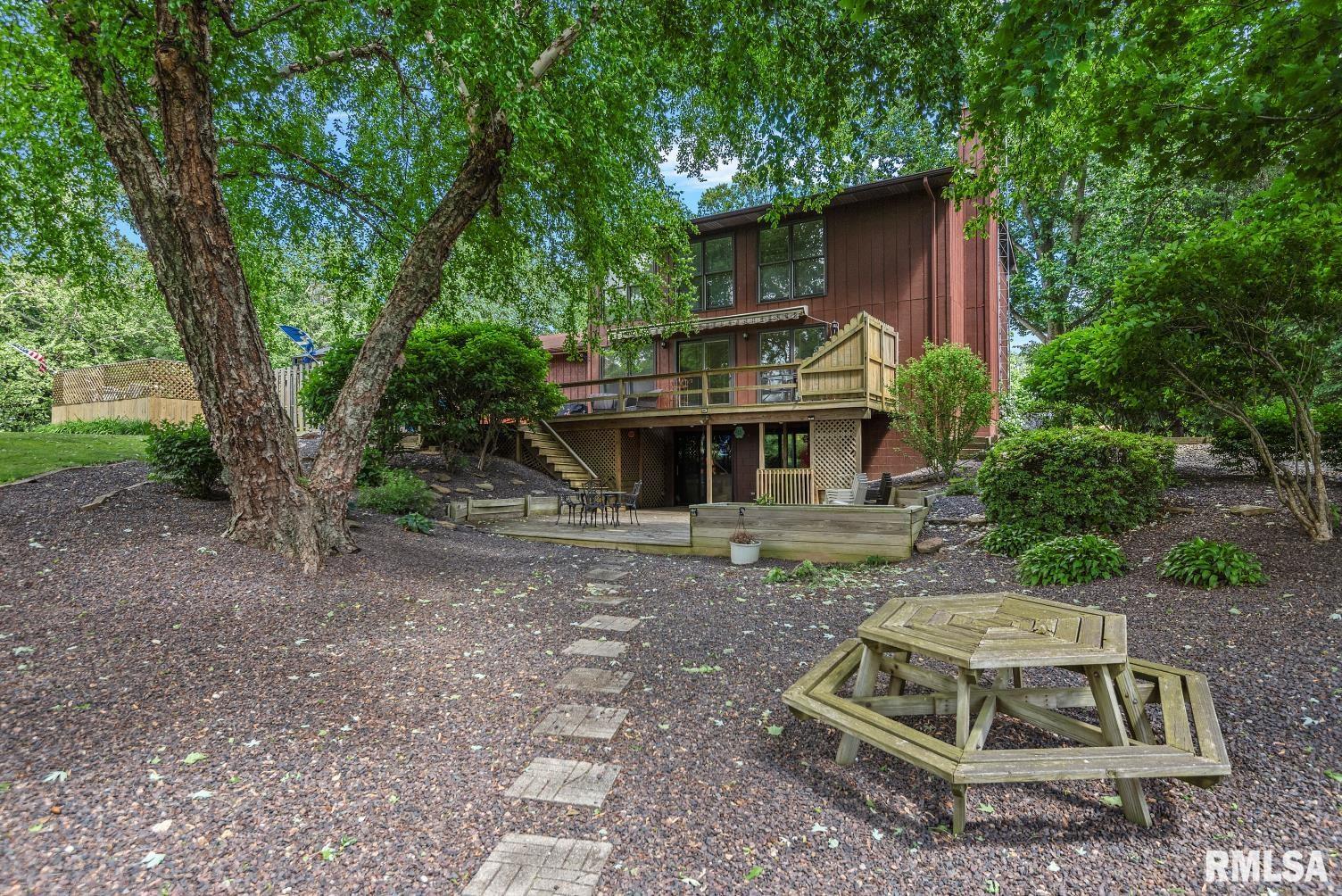 2242 Lake Jacksonville Road, Jacksonville, Illinois image 18