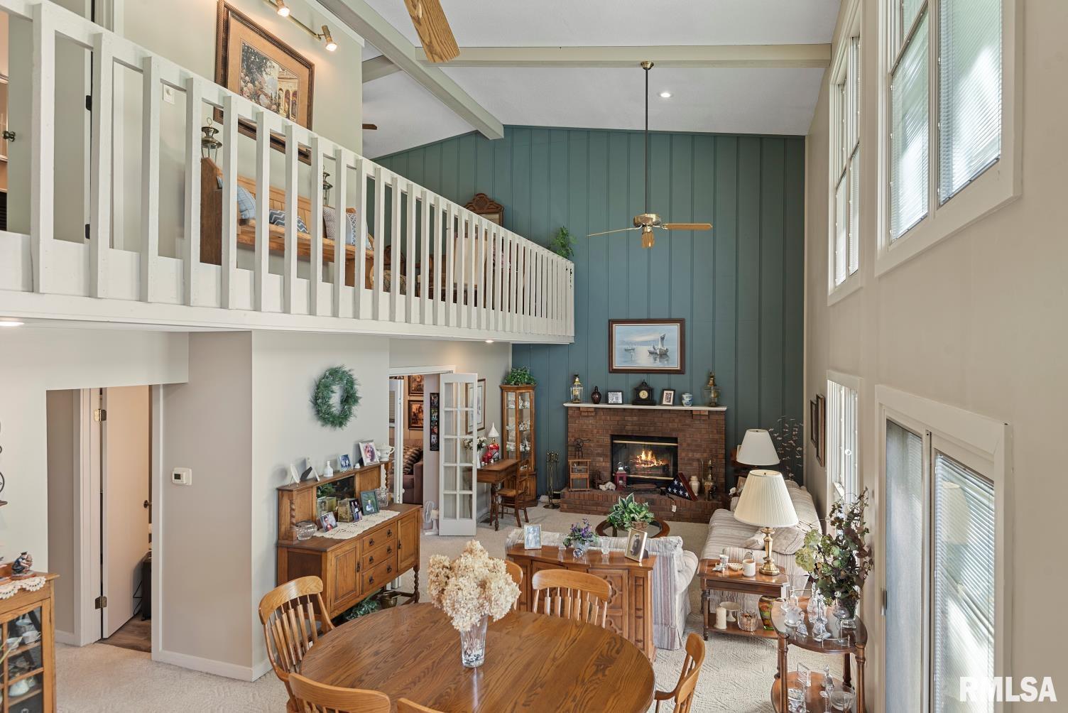 2242 Lake Jacksonville Road, Jacksonville, Illinois image 24