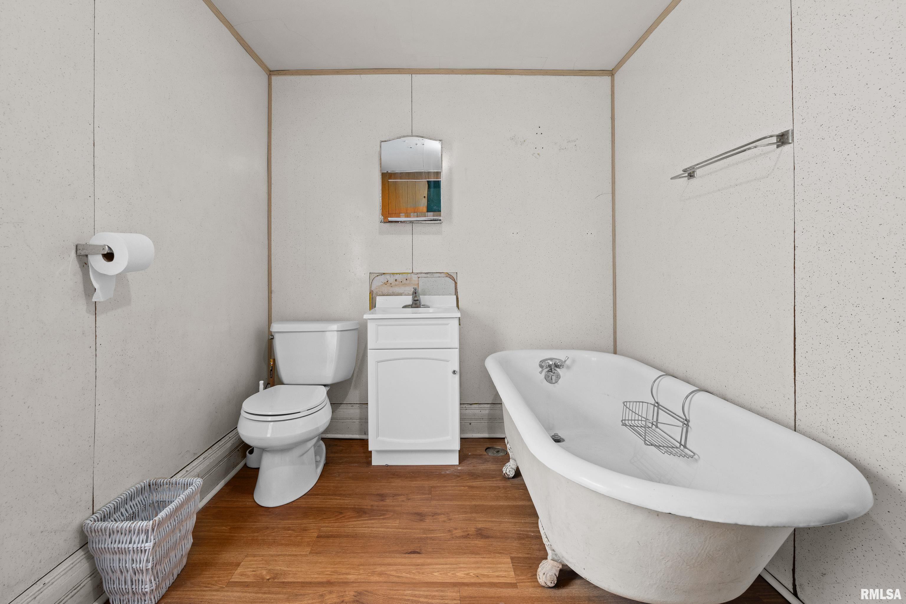 414 8th Street, Moline, Illinois image 16