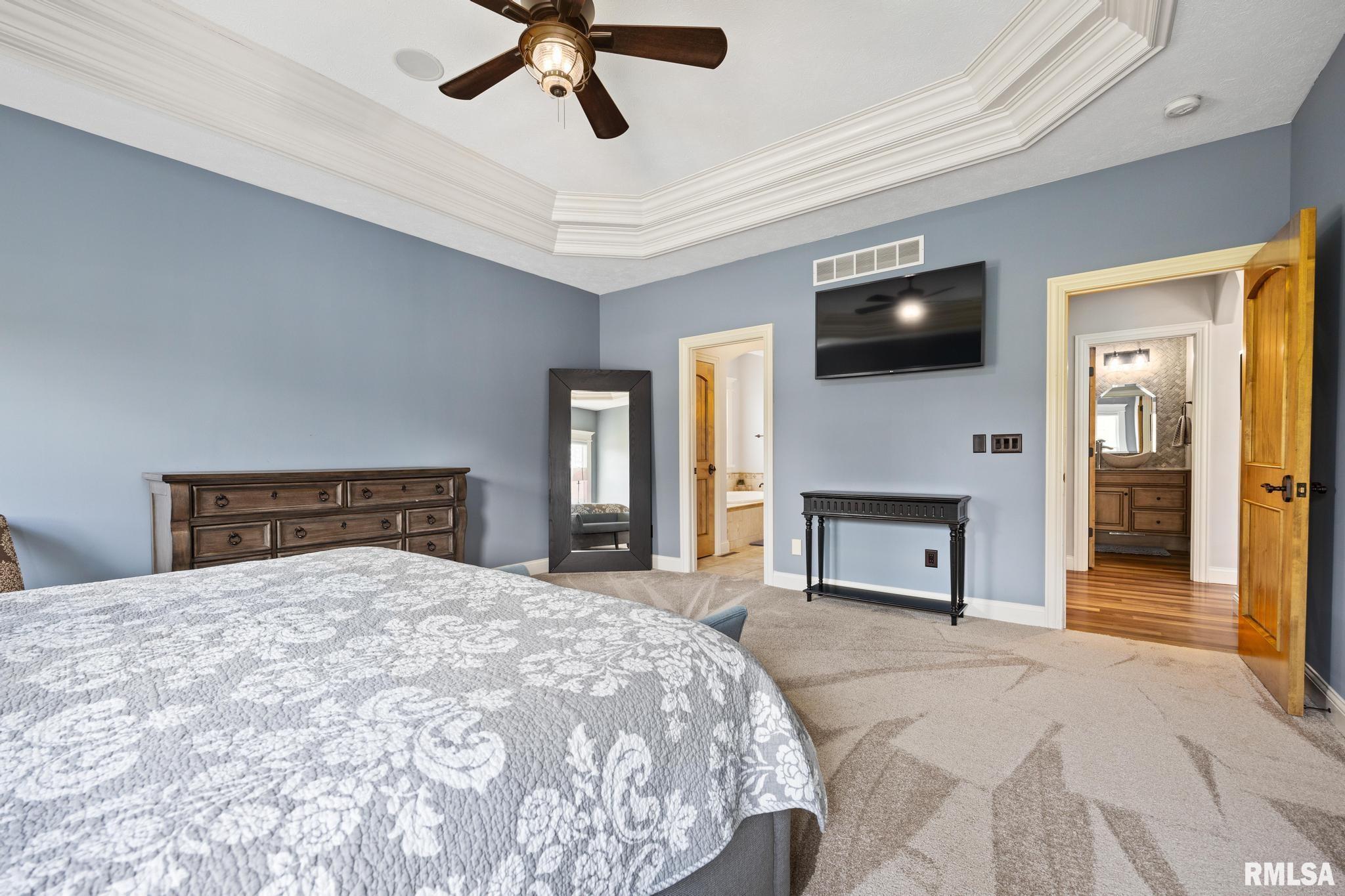 5808 Forestwood Drive, Peoria, Illinois image 23
