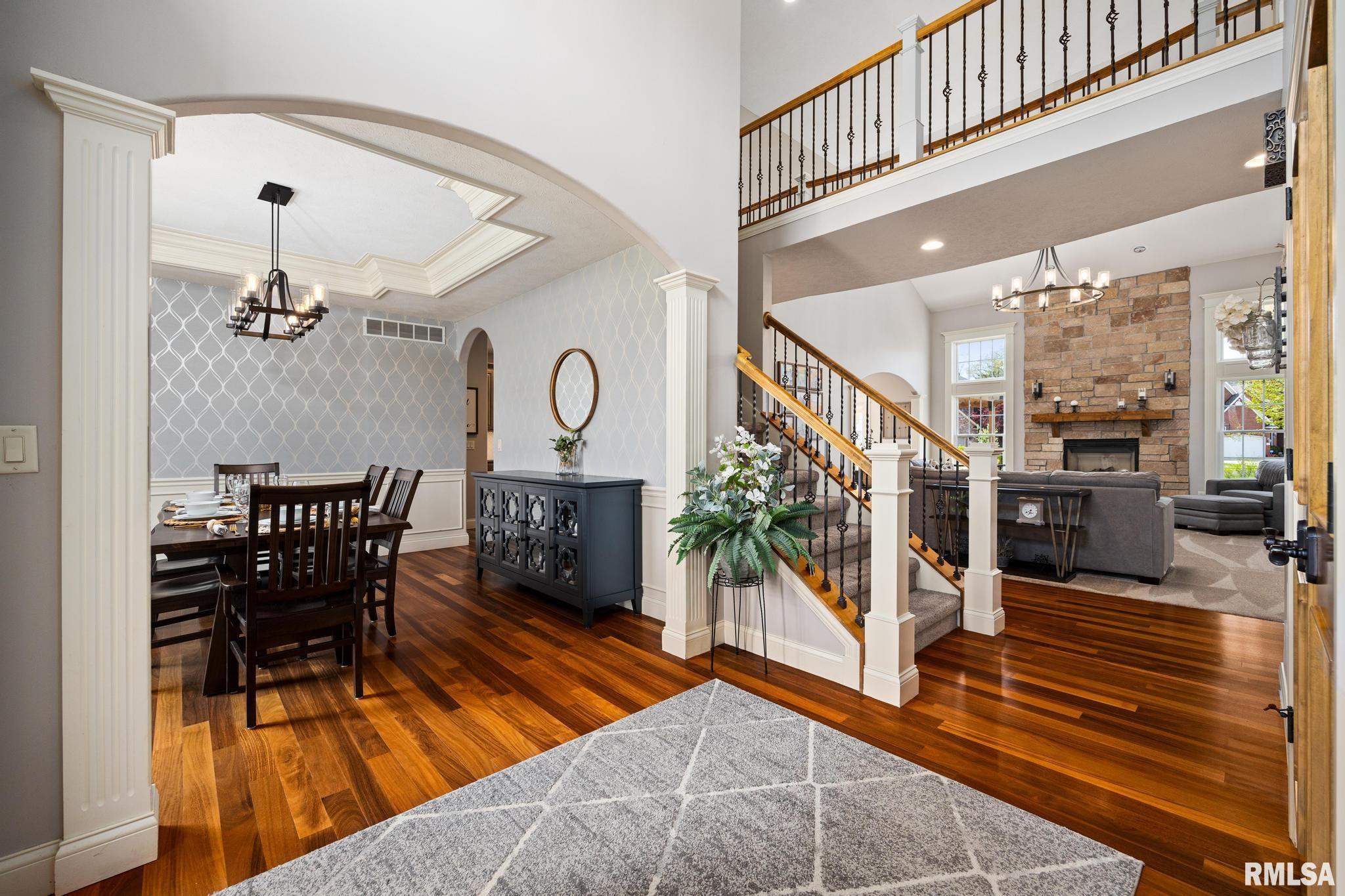 5808 Forestwood Drive, Peoria, Illinois image 3