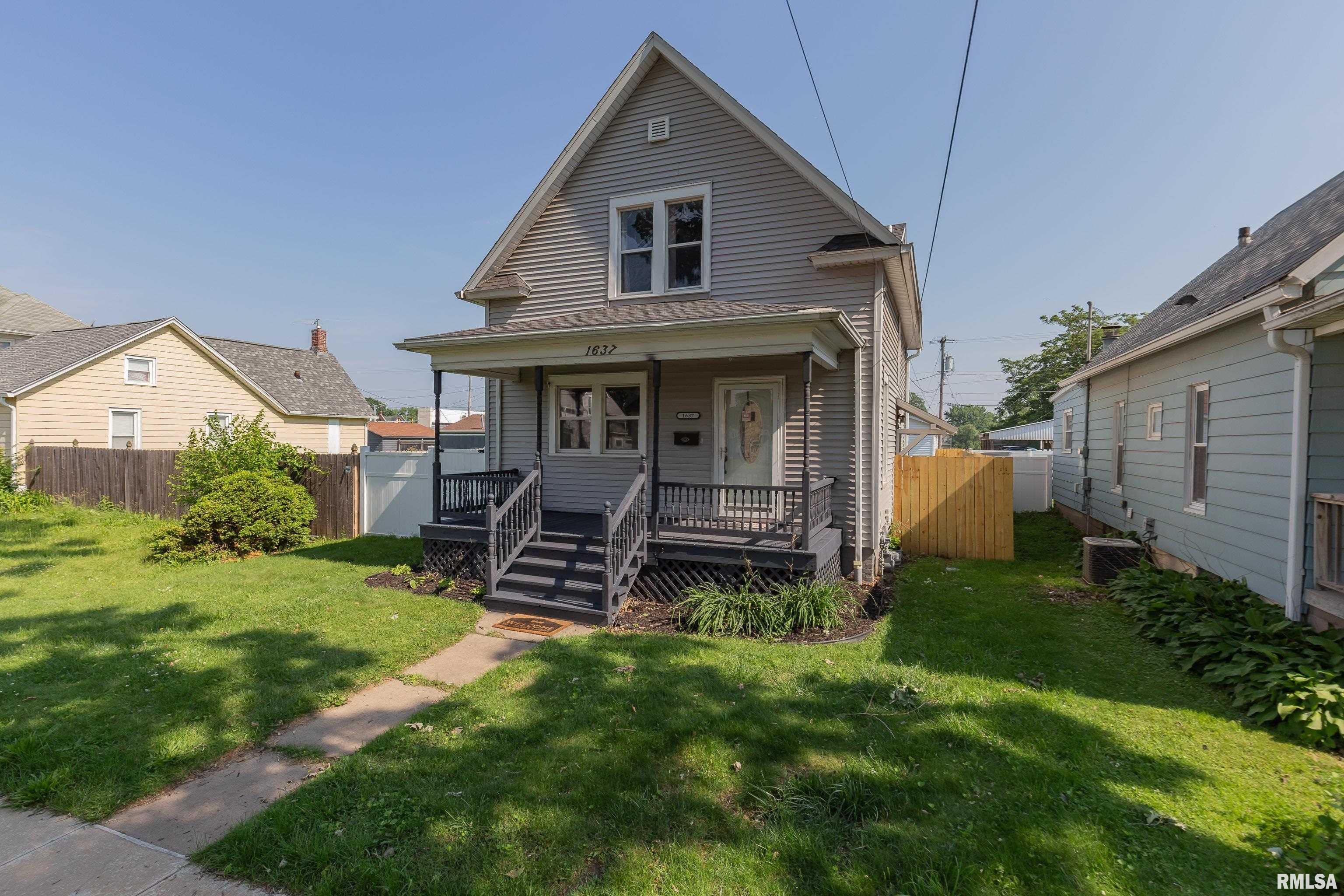 1637 24th Avenue, Moline, Illinois image 2